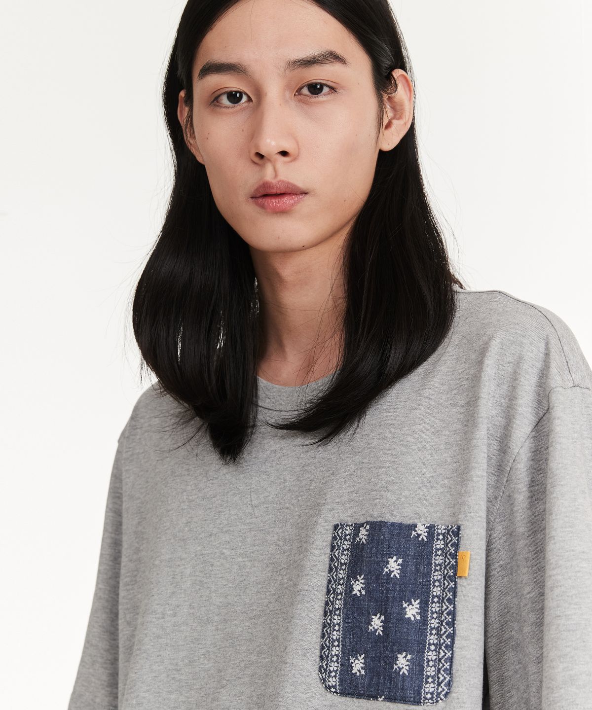 힐리먼트(HELEMENT) 파라오 포켓 반팔티셔츠