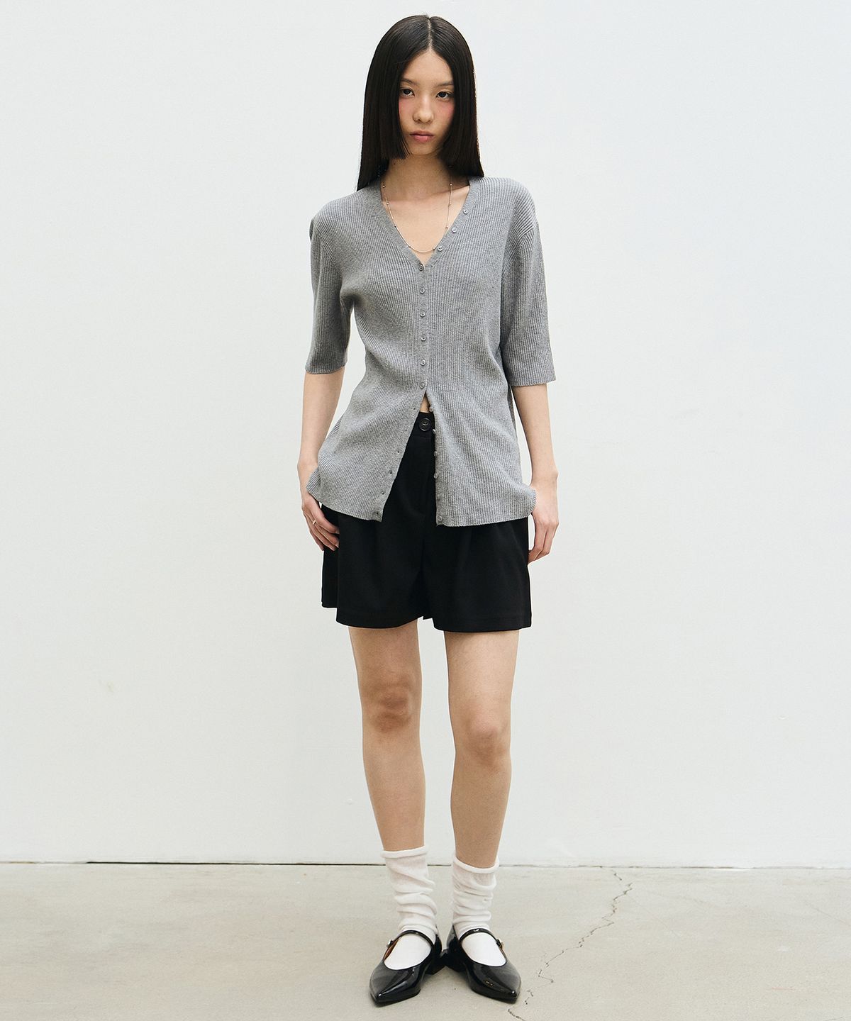 닉앤니콜(NICK&NICOLE) BUTTON SLIM KNIT HALF CARDIGAN_GRAY