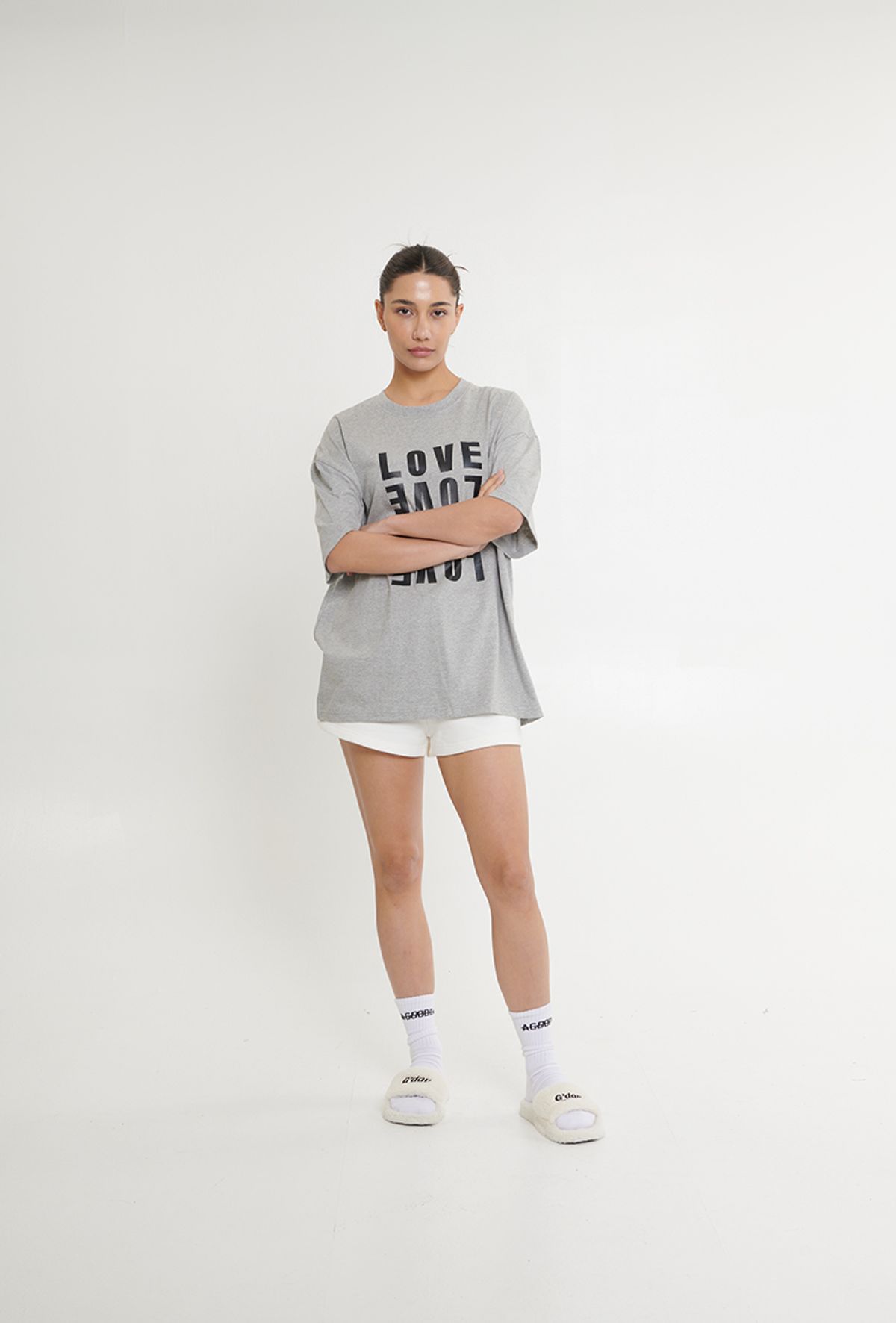 어굿데이(AGOODDAY) [UNISEX]  LOVE SWITCH TSHIRT (GRAY)