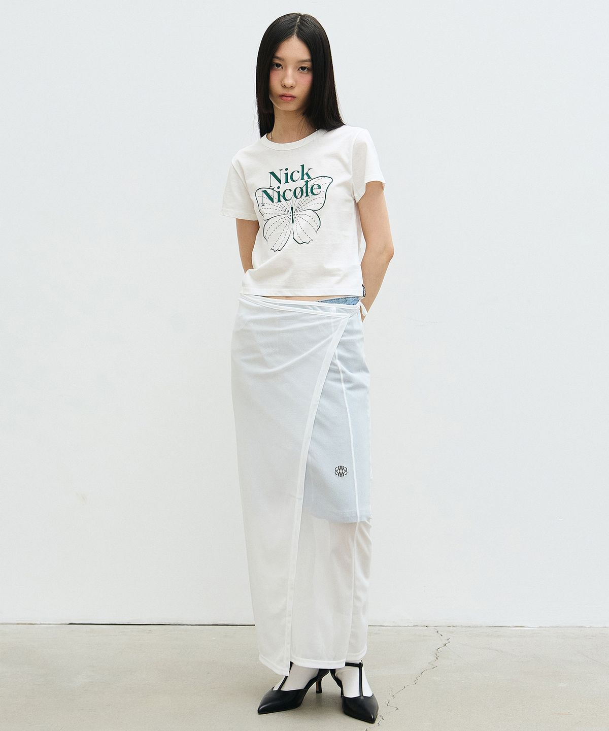 닉앤니콜(NICK&NICOLE) BUTTERFLY SIGNATURE CROP TOP_WHITE GREEN