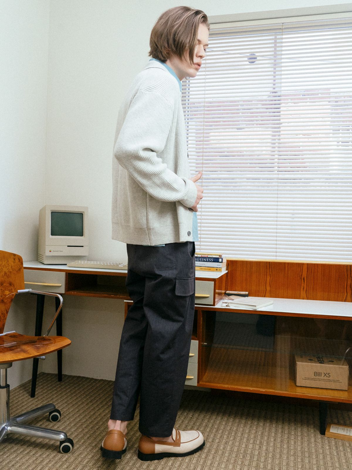 커스텀어스(CUSTOMUS) 후다 페이크포켓 카고형 원턱라인 세미와이드 팬츠 CXS24MWPT502 GRY