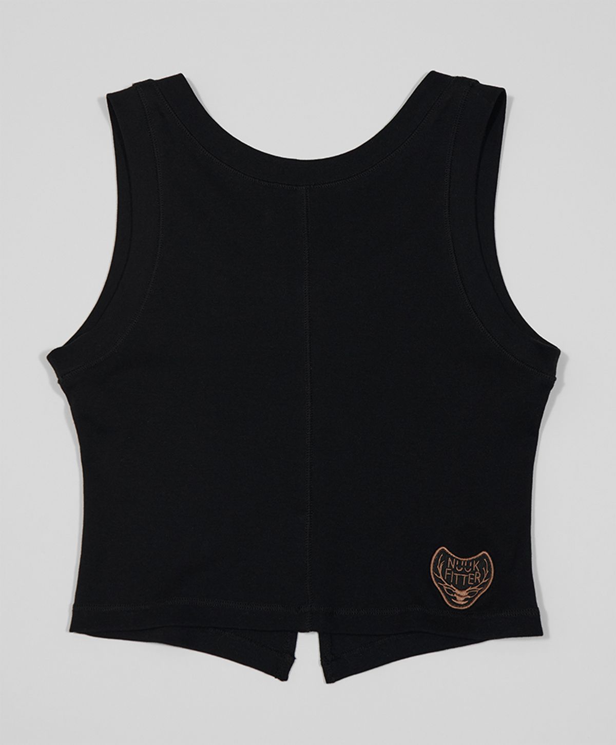 누크피터(NUUKFITTER) BACK SLIT CROP SLEEVELESS_WOMEN [BLACK]