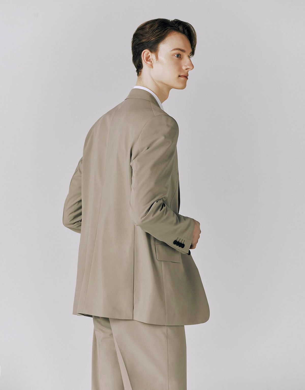 컨셉원(CONCEPTS1ONE) LW 릴렉스핏 블레이저 10074521/074521