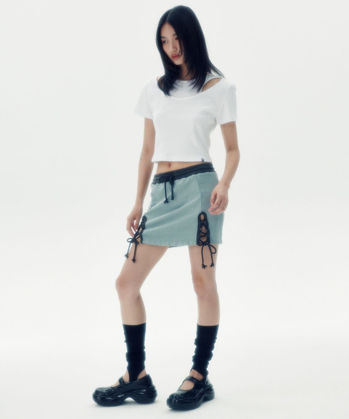 러닝하이(RUNNINGHIGH) 인시전 크롭 H/S 티 [화이트]