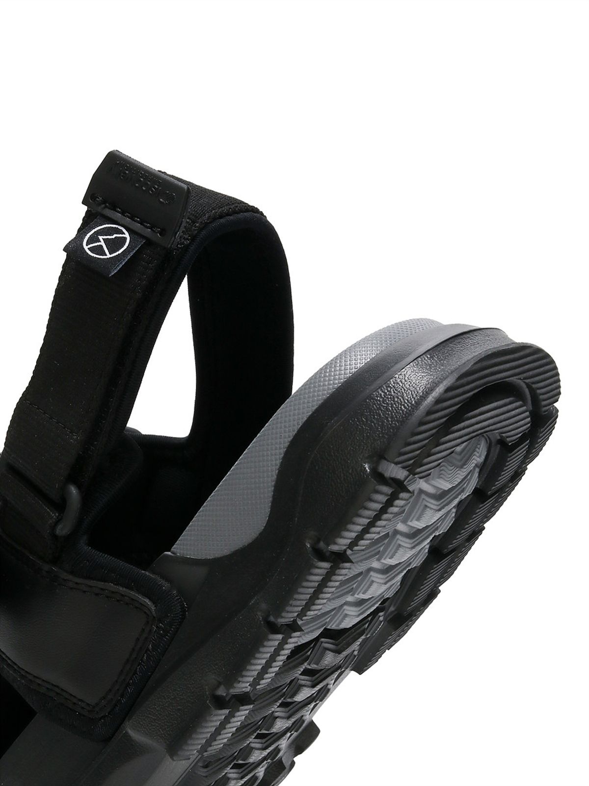 디스커버리 익스페디션(DISCOVERY EXPEDITION) 버킷 크루저 (BLACK)