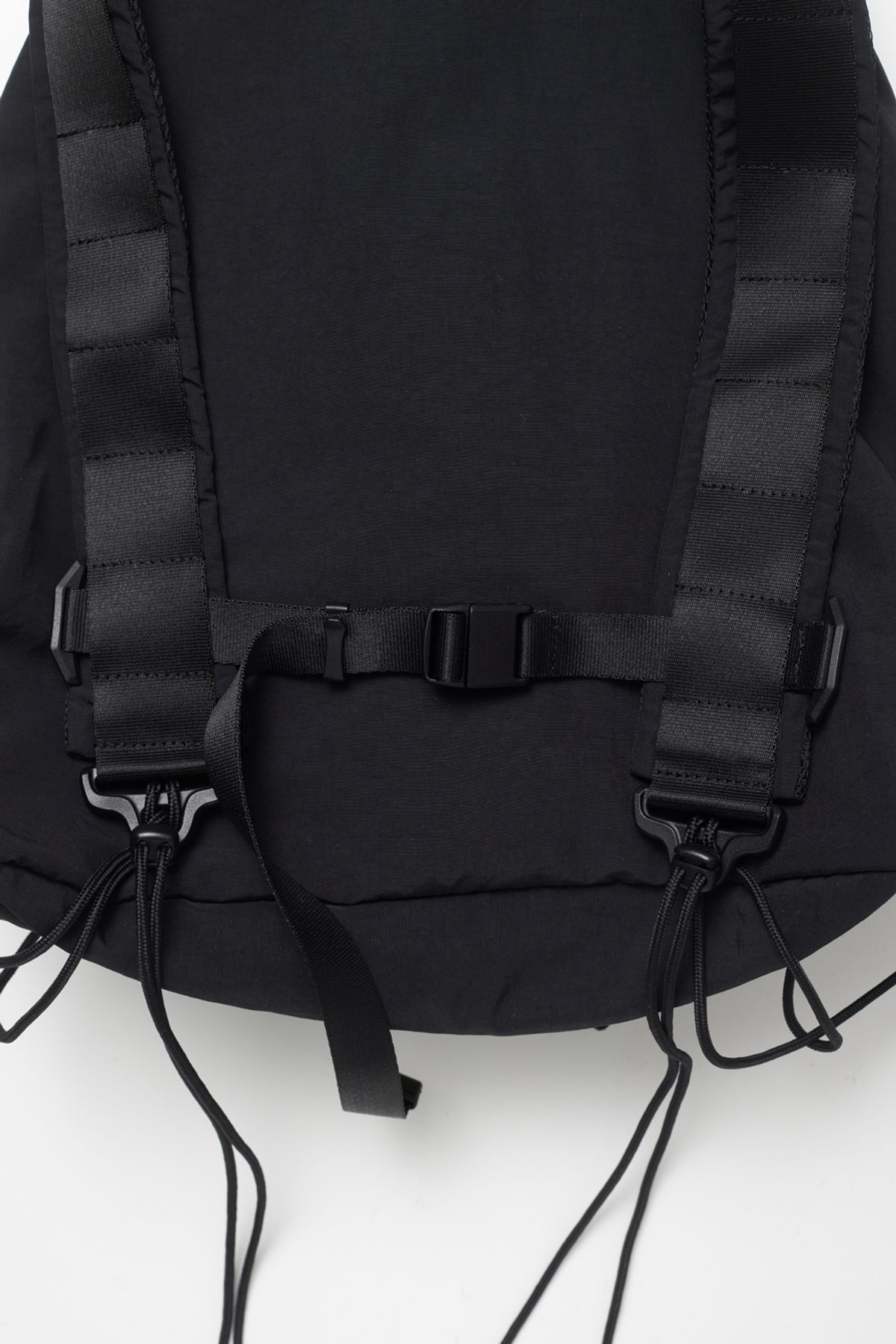 해칭룸(HATCHINGROOM) String Backpack Nylon Black