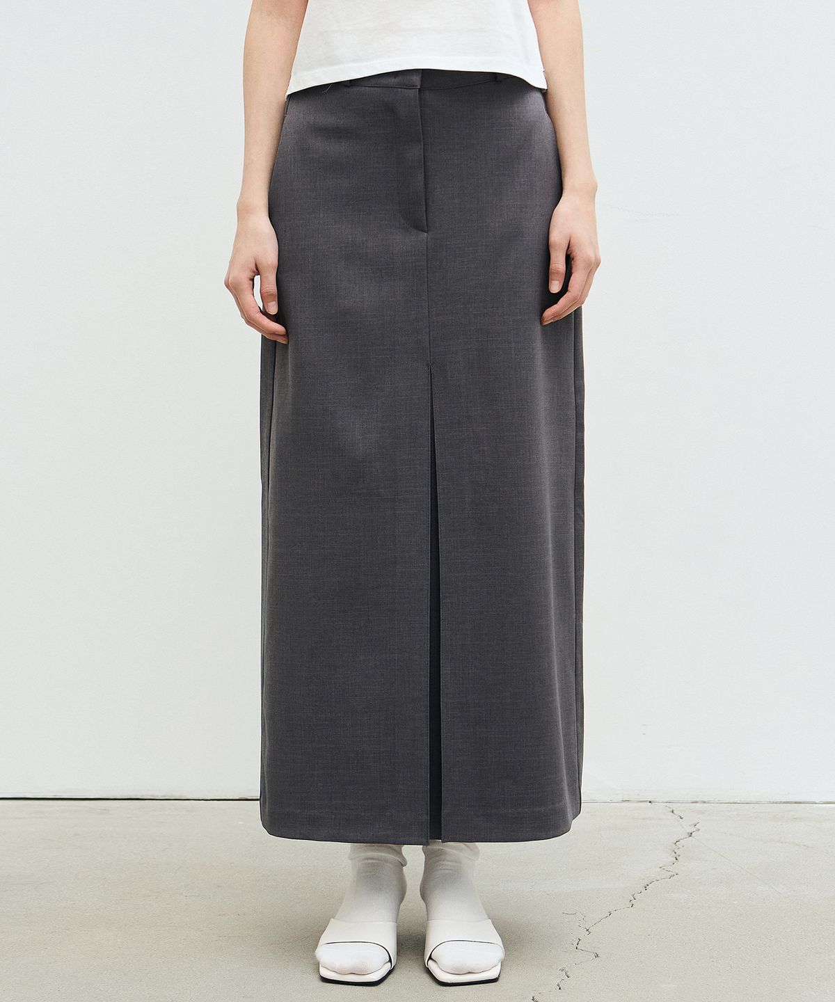 닉앤니콜(NICK&NICOLE) BOX PLEATED LONG SKIRT_GRAY