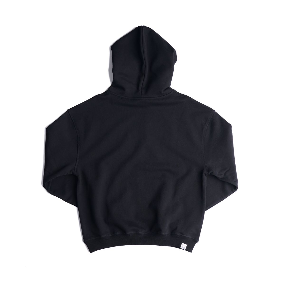 올아이즈다운(ALL EYES DOWN) LOGO EMBLEM HOODIE (BLACK)
