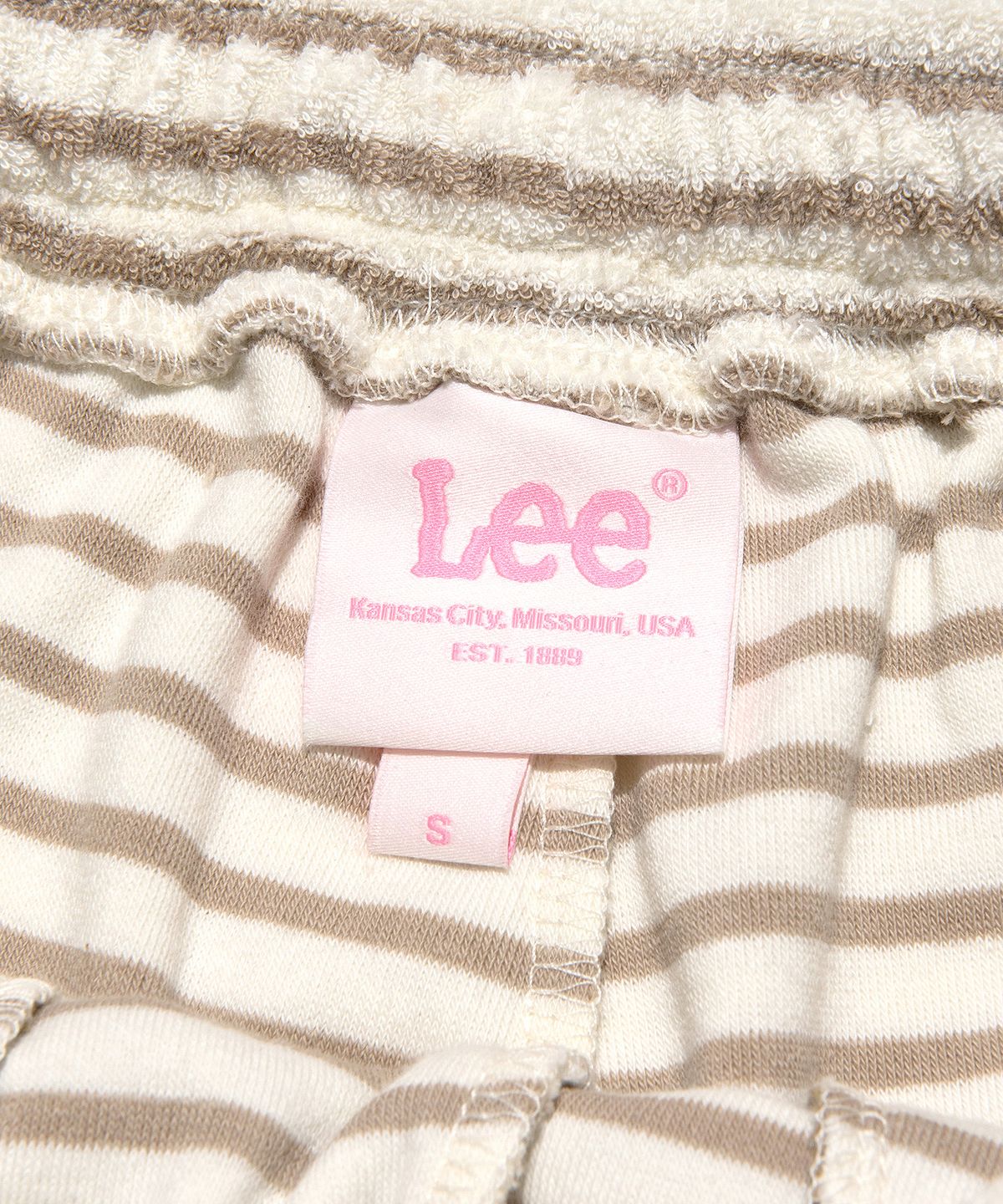 리(LEE) 우먼 테리 스트라이프 쇼츠 베이지
