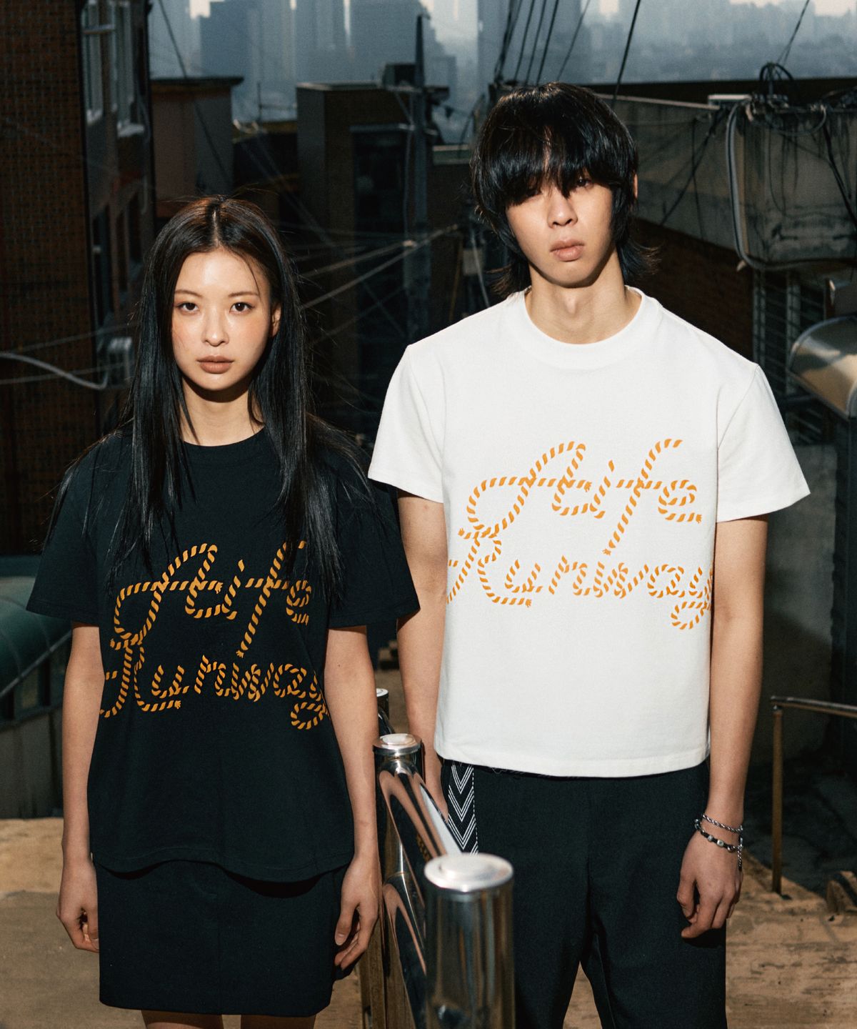 에이프런웨이(AIFERUNWAY) 로프 티셔츠