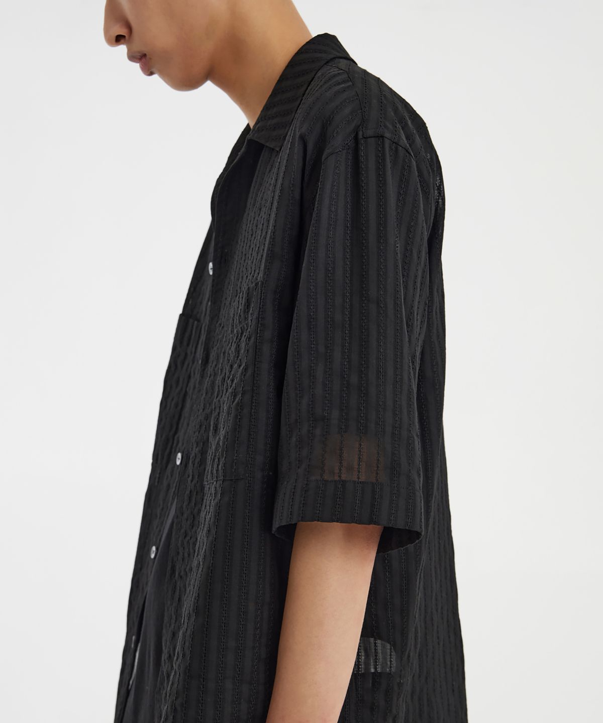 유스(YOUTH) Convertible Collar Half Shirt - Black