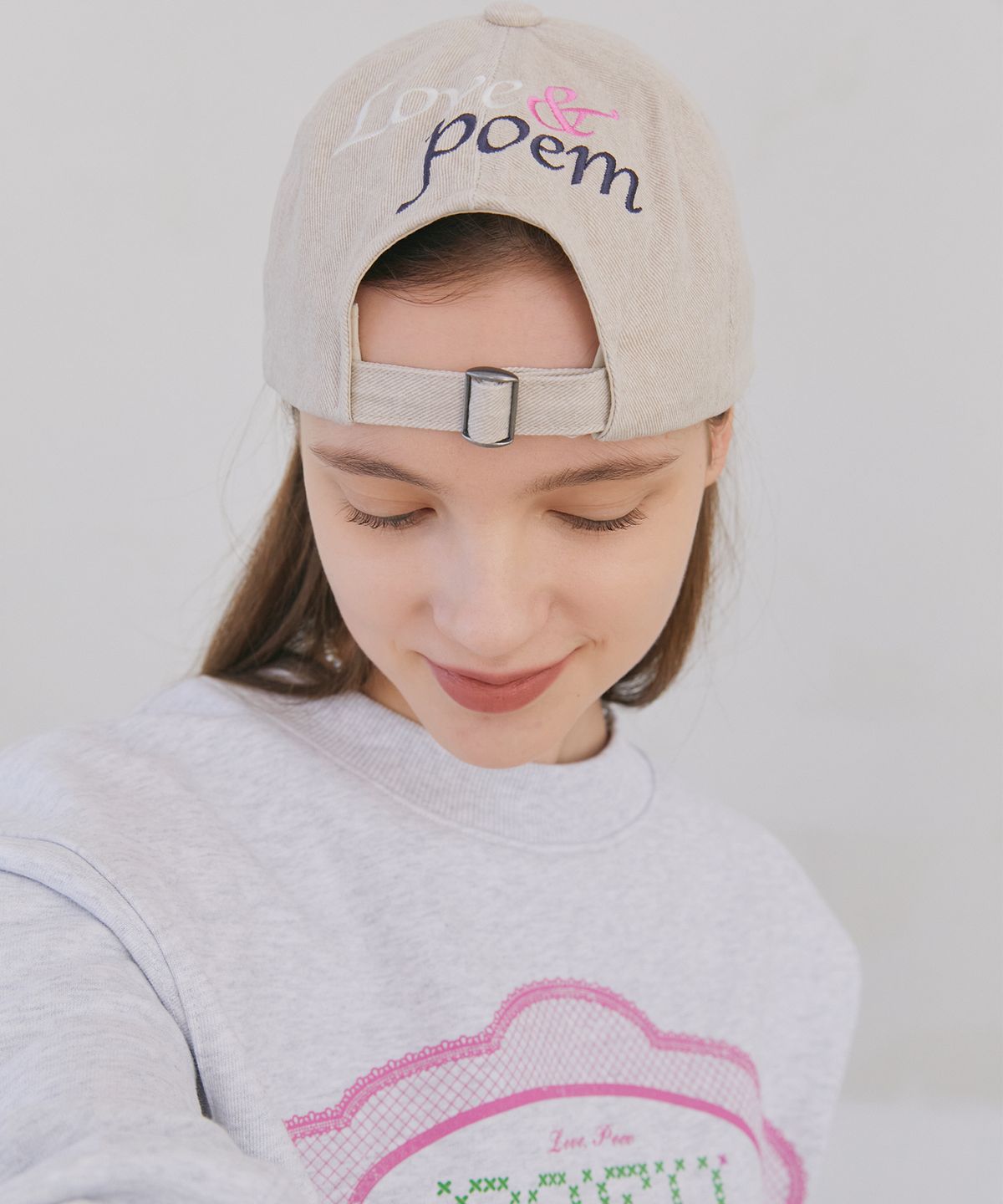 포에브(POEV) Love Poem Ball Cap - Beige