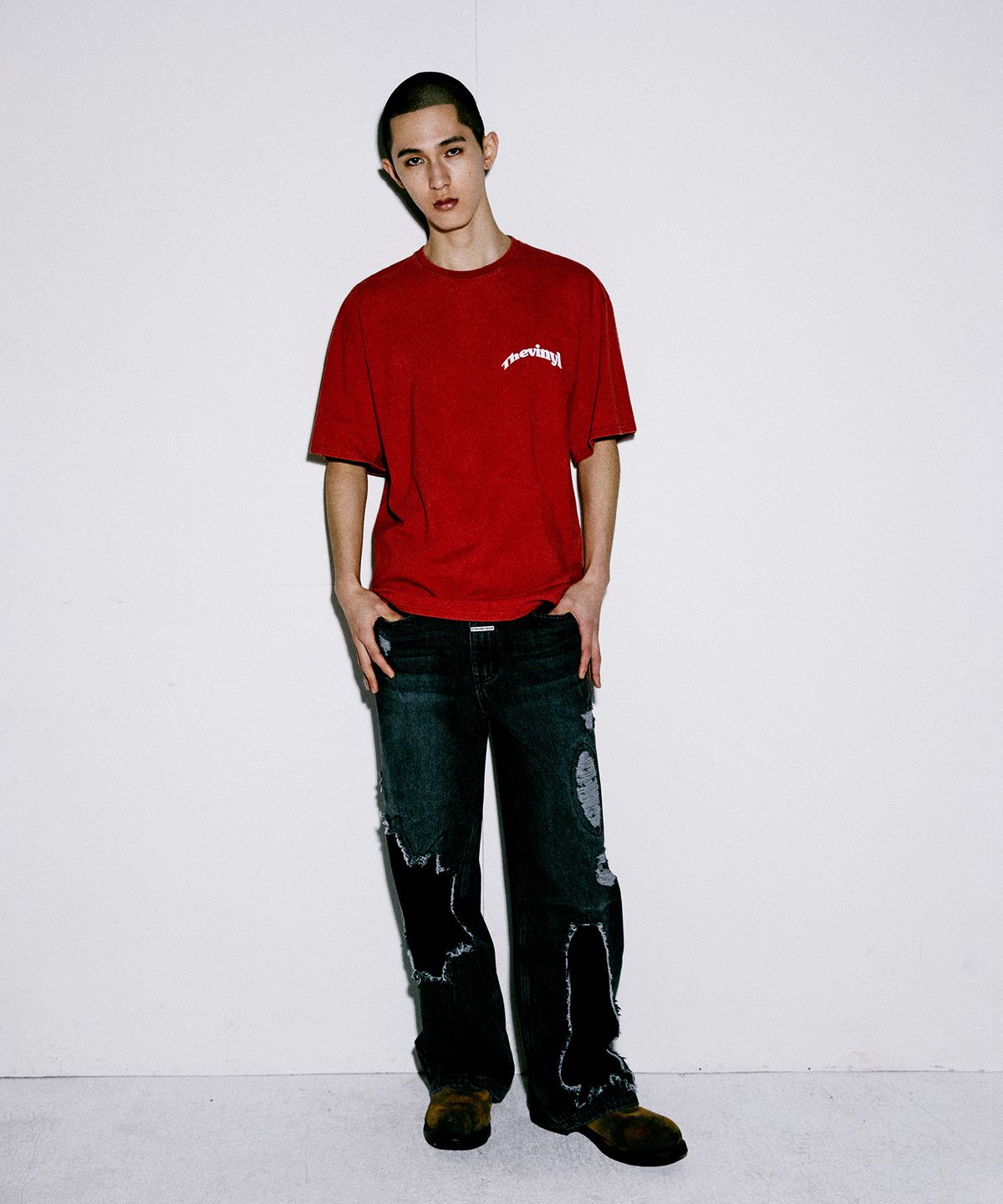 더바이닐하우스(THEVINYLHOUSE) TORNADO TEE RED (VH2EMUT510A)