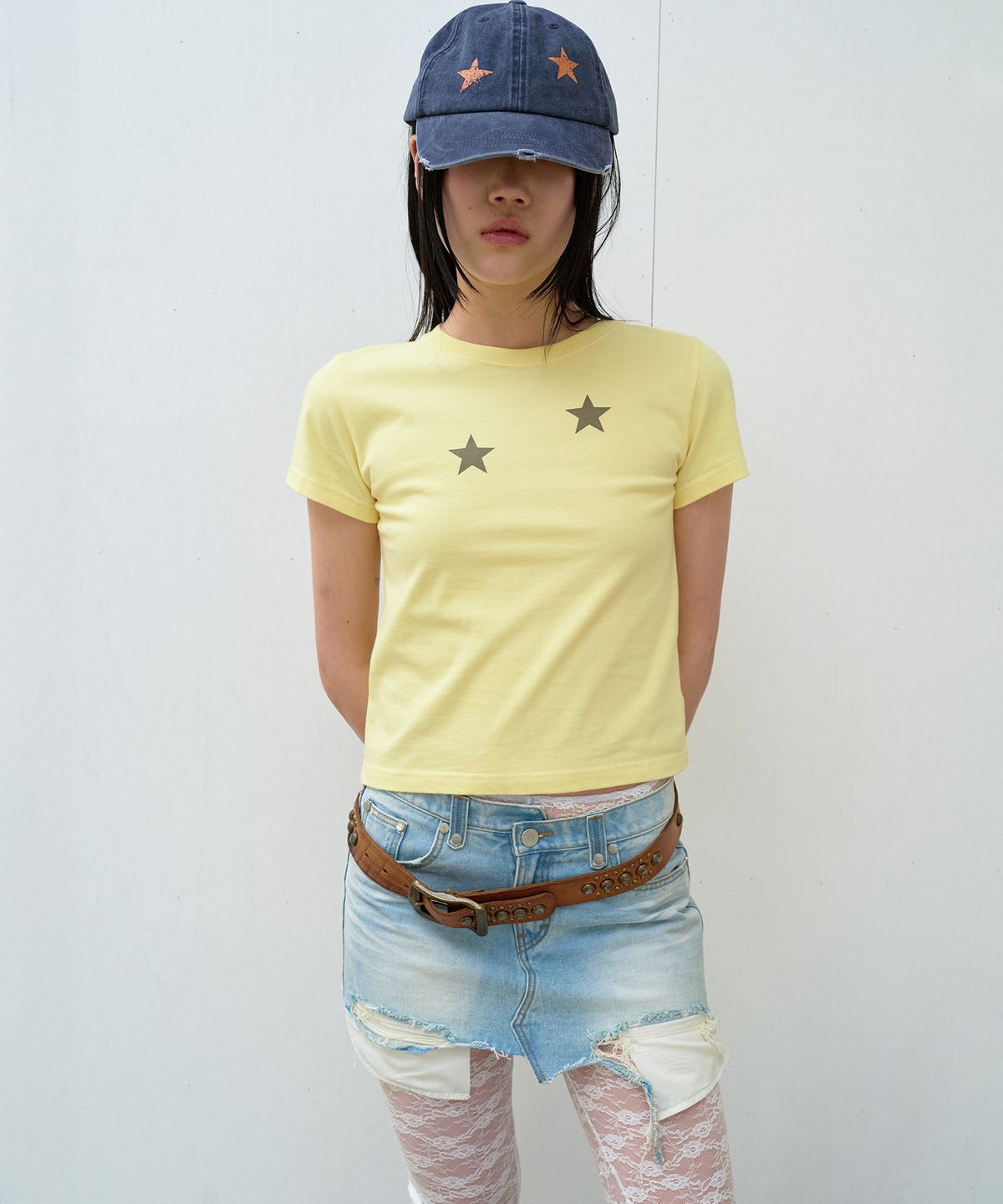 더바이닐하우스(THEVINYLHOUSE) STAR TEE YELLOW (VH2EMUT507A)