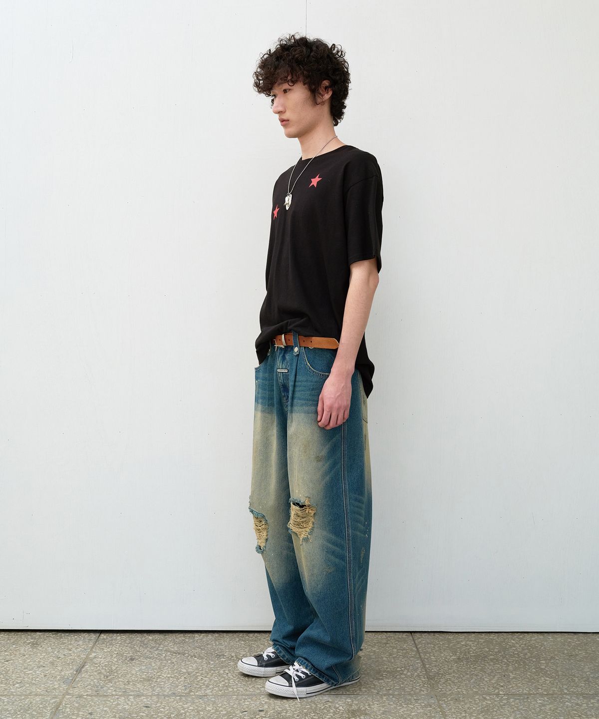 더바이닐하우스(THEVINYLHOUSE) STAR TEE BLACK (VH2EMUT507A)