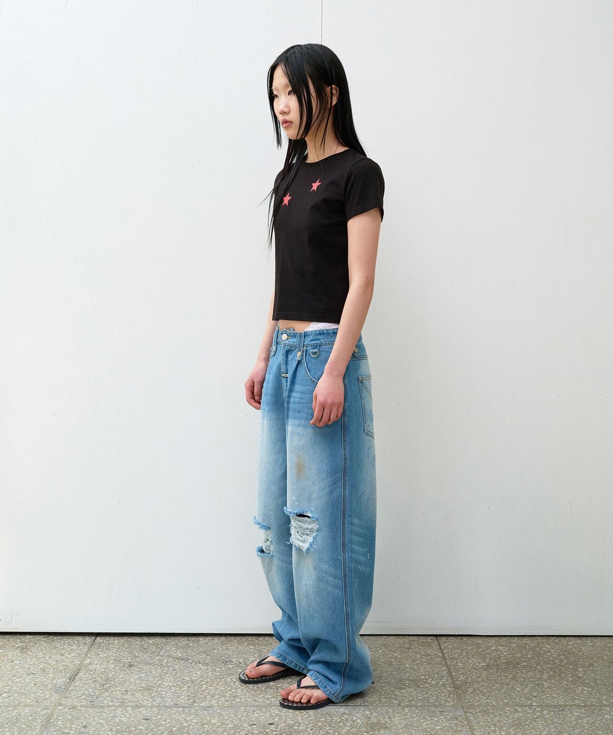 더바이닐하우스(THEVINYLHOUSE) STAR TEE BLACK (VH2EMUT507A)