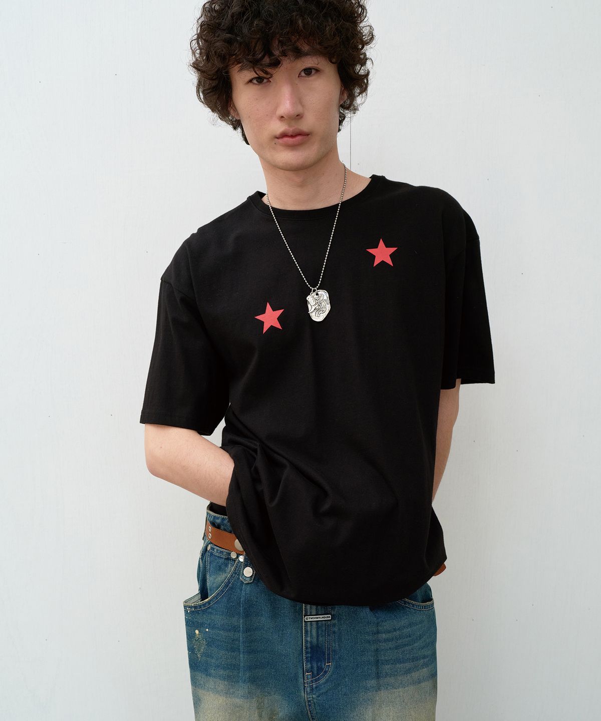 더바이닐하우스(THEVINYLHOUSE) STAR TEE BLACK (VH2EMUT507A)