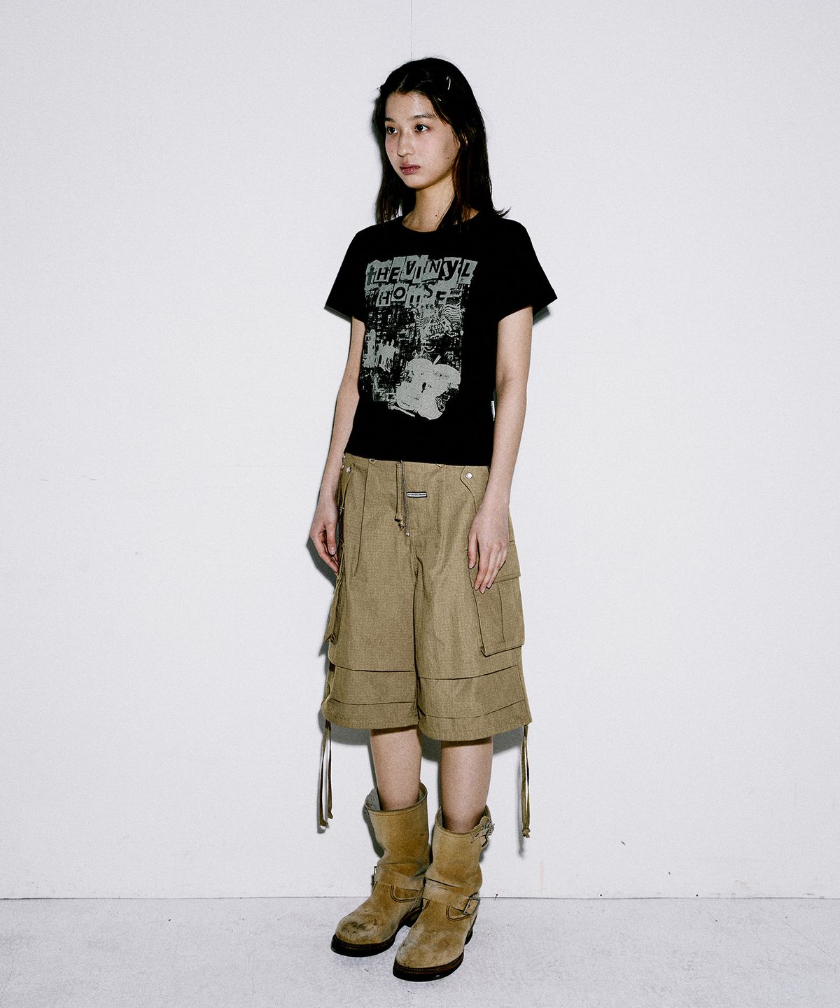 더바이닐하우스(THEVINYLHOUSE) WESTERN CARGO SHORTS BEIGE (VH2EMUPA61A)