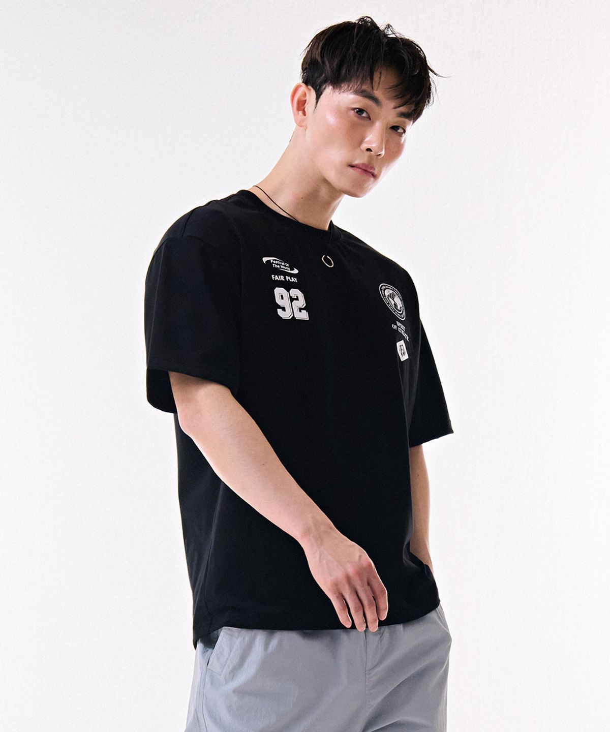 체이스컬트(CHASECULT) 공용 앞판 그래픽 반팔 티셔츠-DBRU5844D03