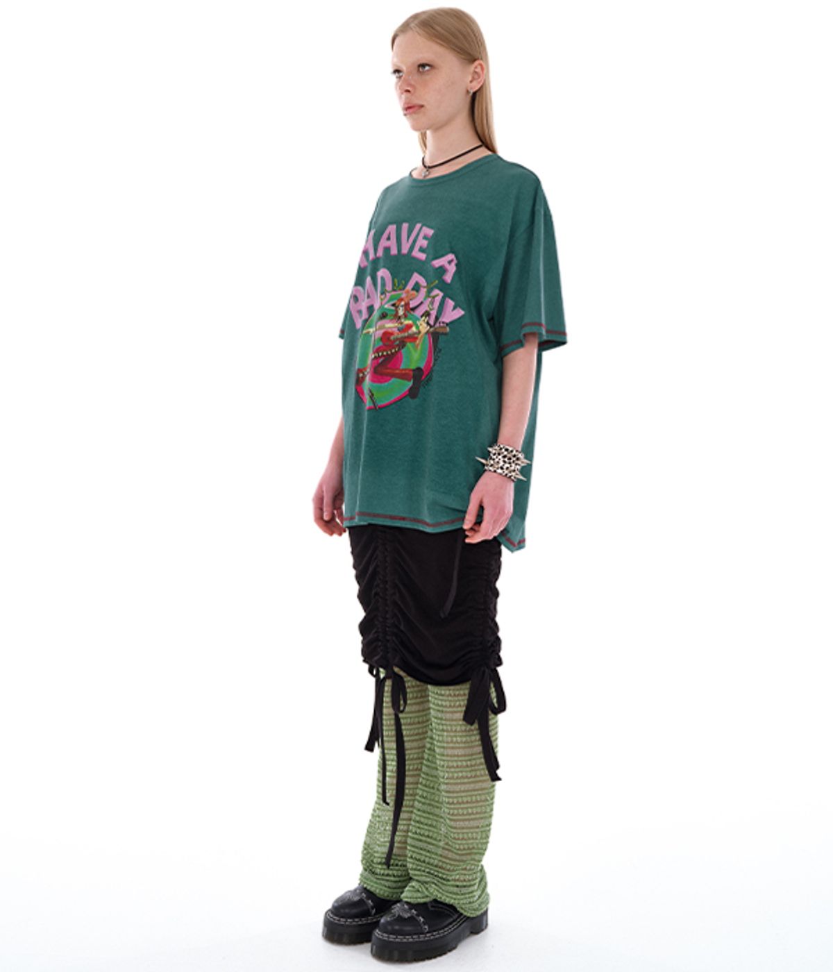 유쓰배쓰(YOUTHBATH) HABD SKELETON T-SHIRT_GREEN