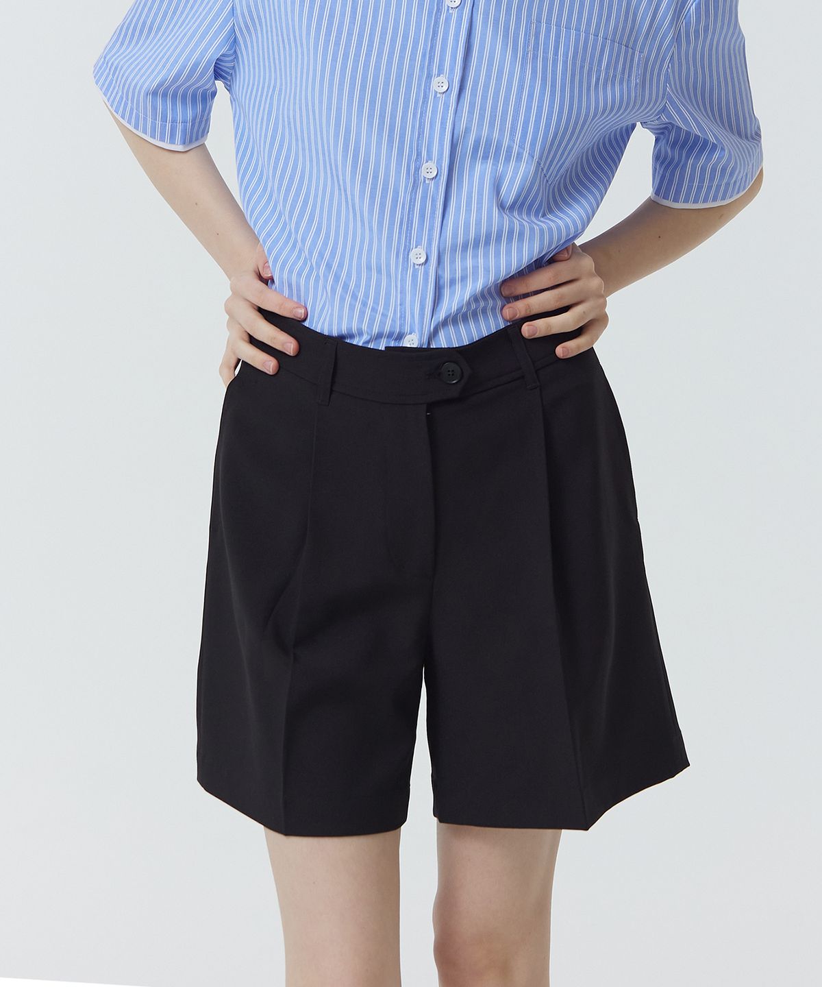 마롭(MALOUPE) 2205  썸머 원턱 하프 팬츠 (블랙)
