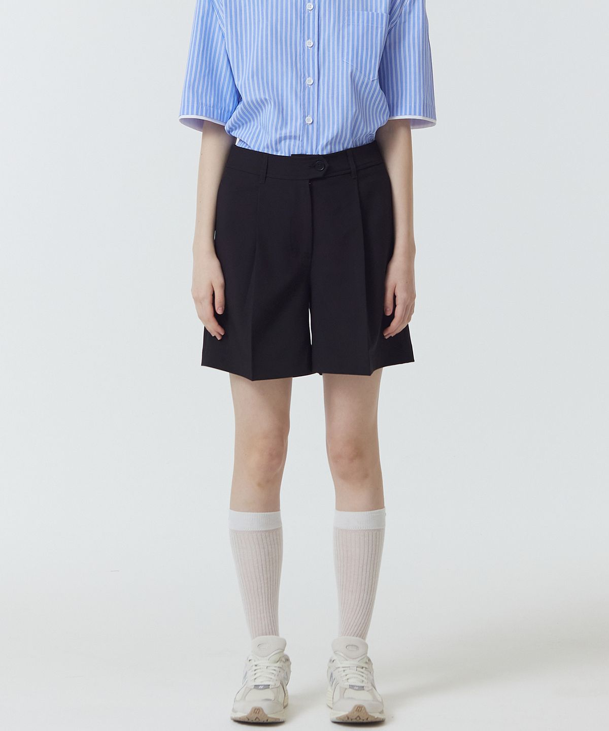 마롭(MALOUPE) 2205  썸머 원턱 하프 팬츠 (블랙)