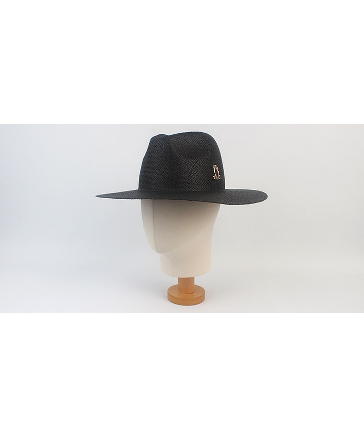 유니버셜 케미스트리(UNIVERSAL CHEMISTRY) Swing Simple Black Fedora 여름페도라