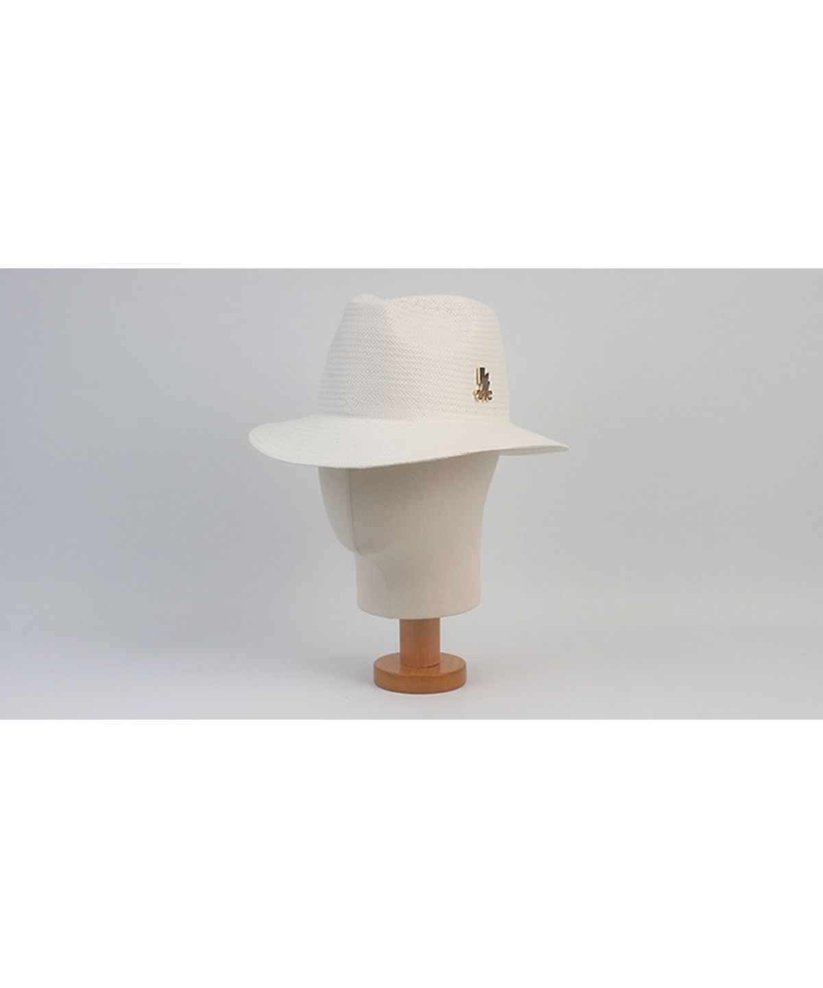 유니버셜 케미스트리(UNIVERSAL CHEMISTRY) Summer Gentle White Short Fedora 여름페도라
