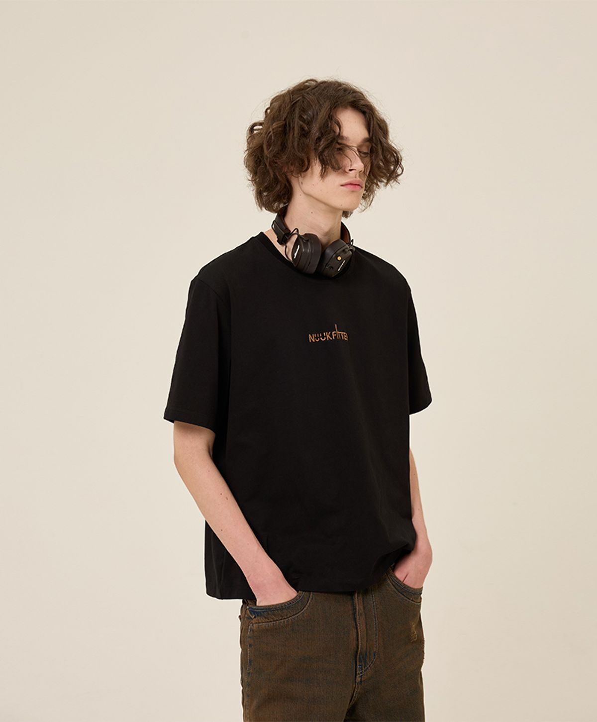 누크피터(NUUKFITTER) HEAVY COTTON LOGO T-SHIRT [BLACK]