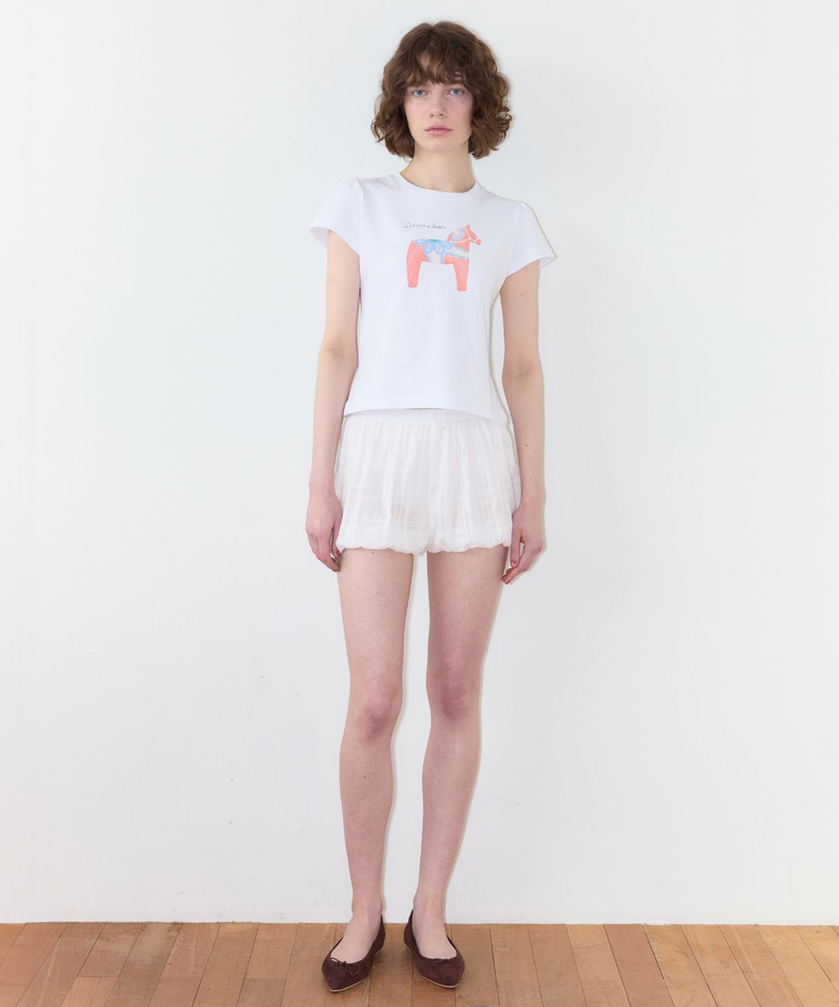 시눈(SINOON) Pony Toy Puff T-Shirt (White)
