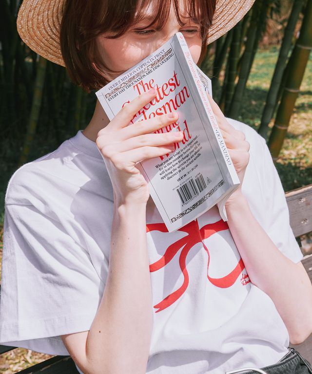 MUSINSA | RONRON EMBO HEART RIBBON BASIC FIT T SHIRT WHITE RED