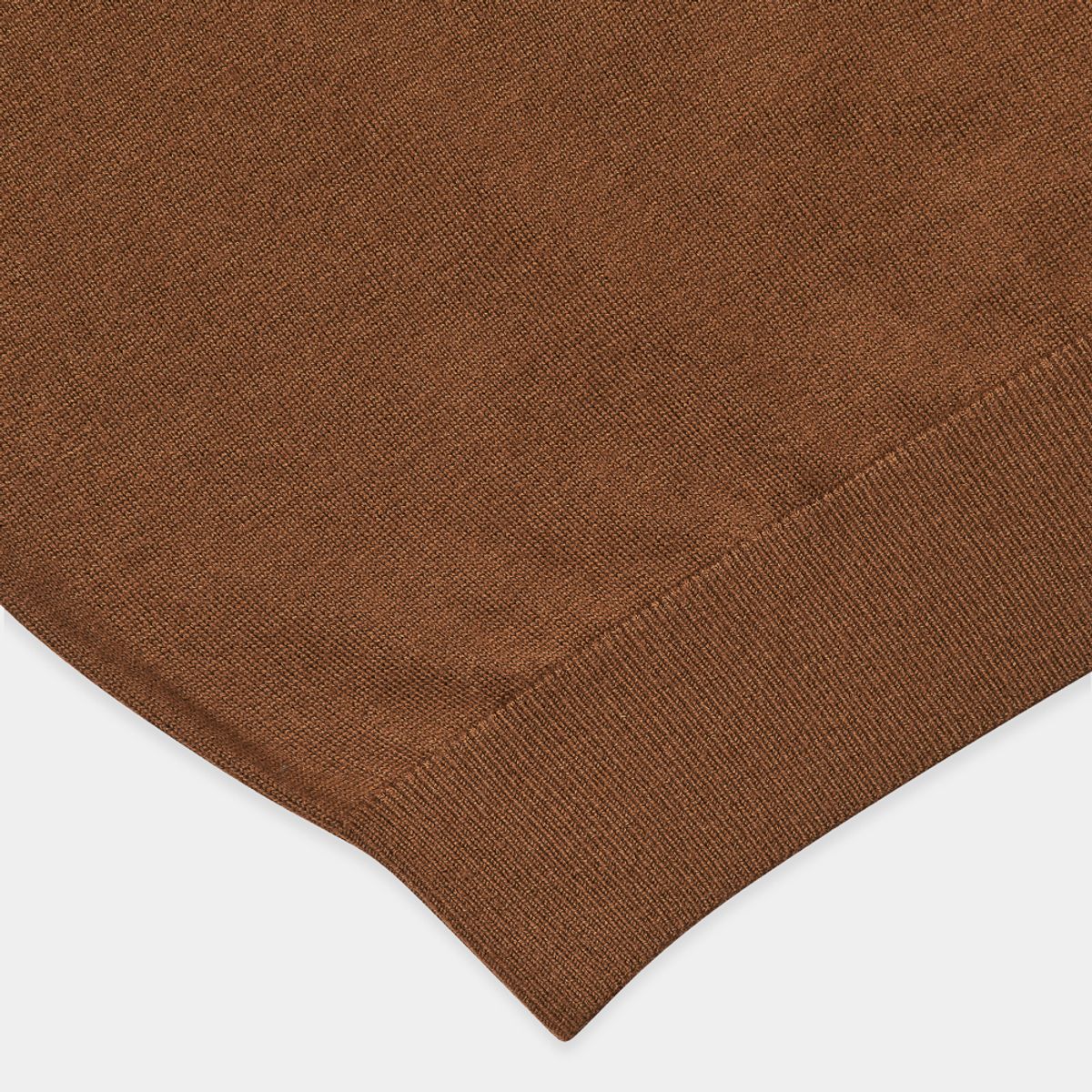 베르노(VERNO) 24SS Cashtouch saddle sleeve polo knit R.Almond