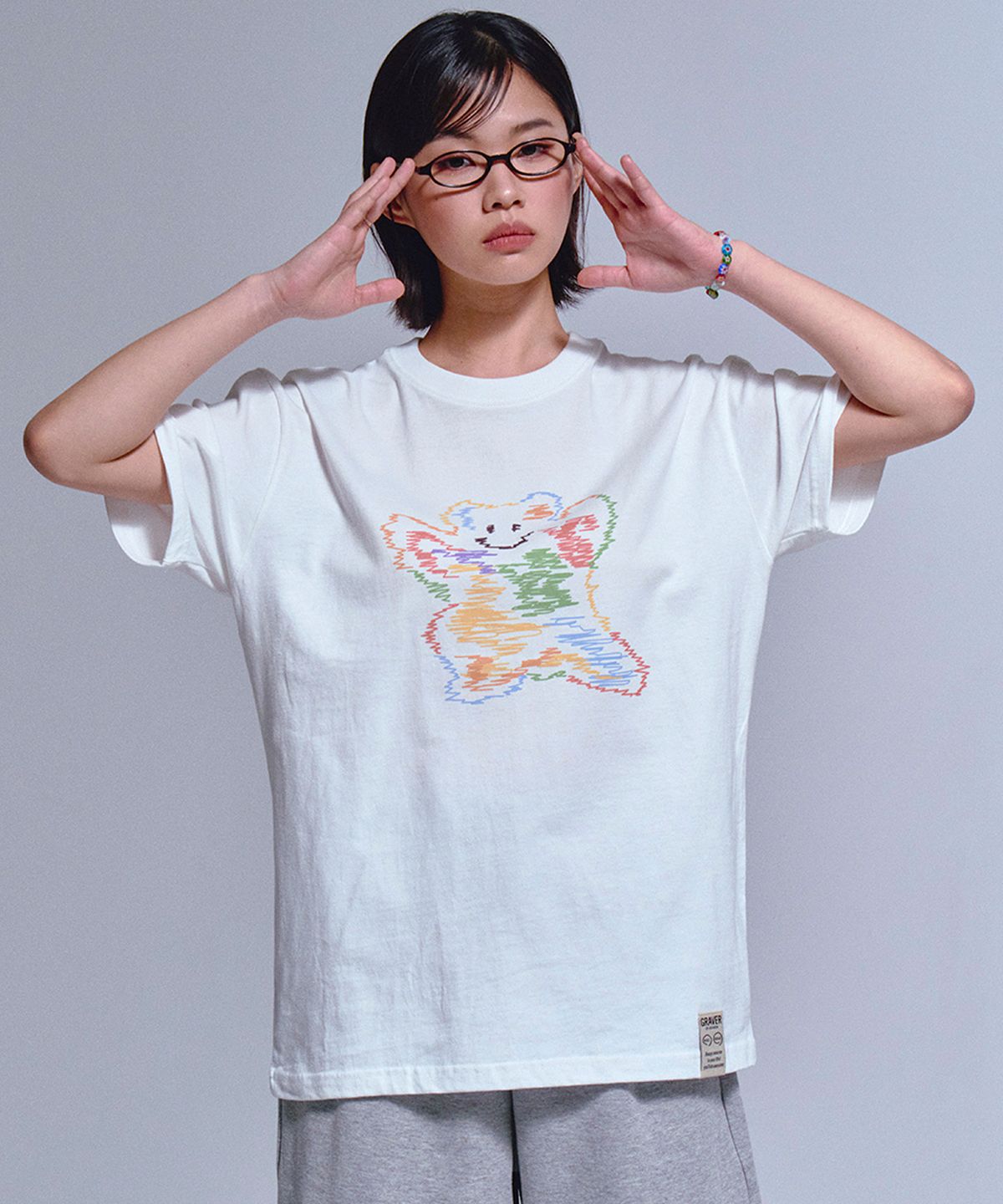 그레이버(GRAVER) [UNISEX]레인보우 빅 구름 베어스마일 반팔티_화이트