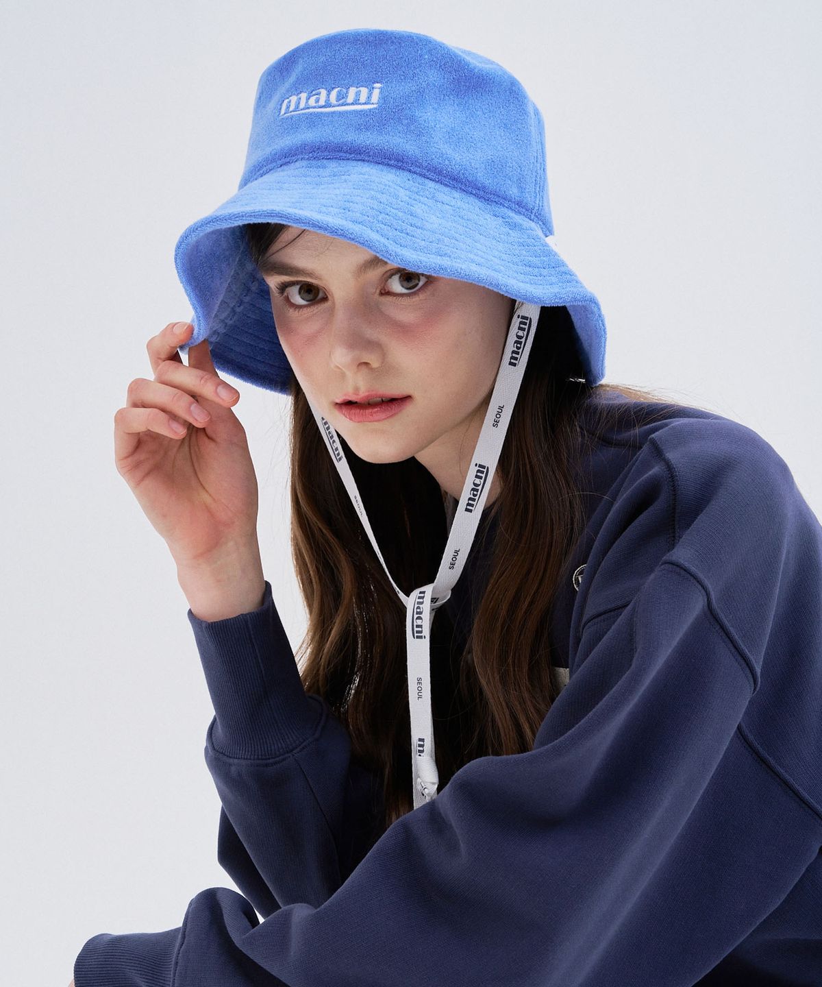 마크니(MACNI) PARADISE TERRY BUCKET HAT_BLUE
