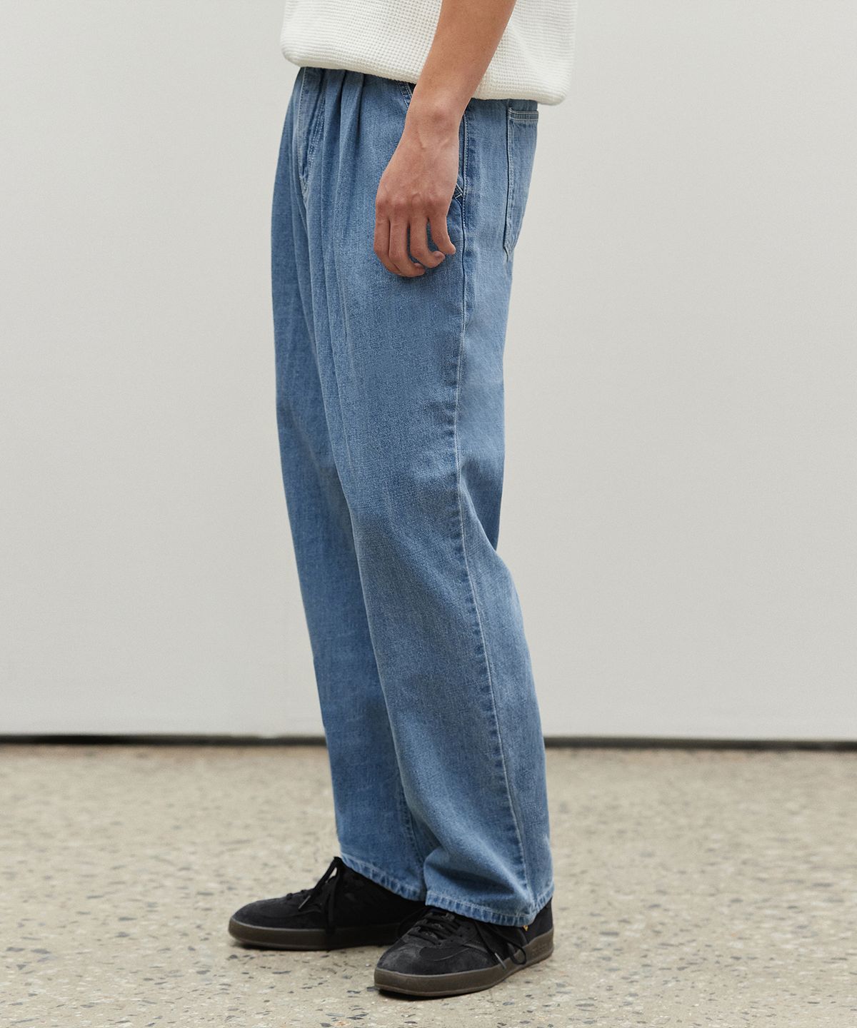 데케트(DECET) [썸머 린넨라이크]Linen Like 2Pleats Wide Jeans DCPTOL5Blue