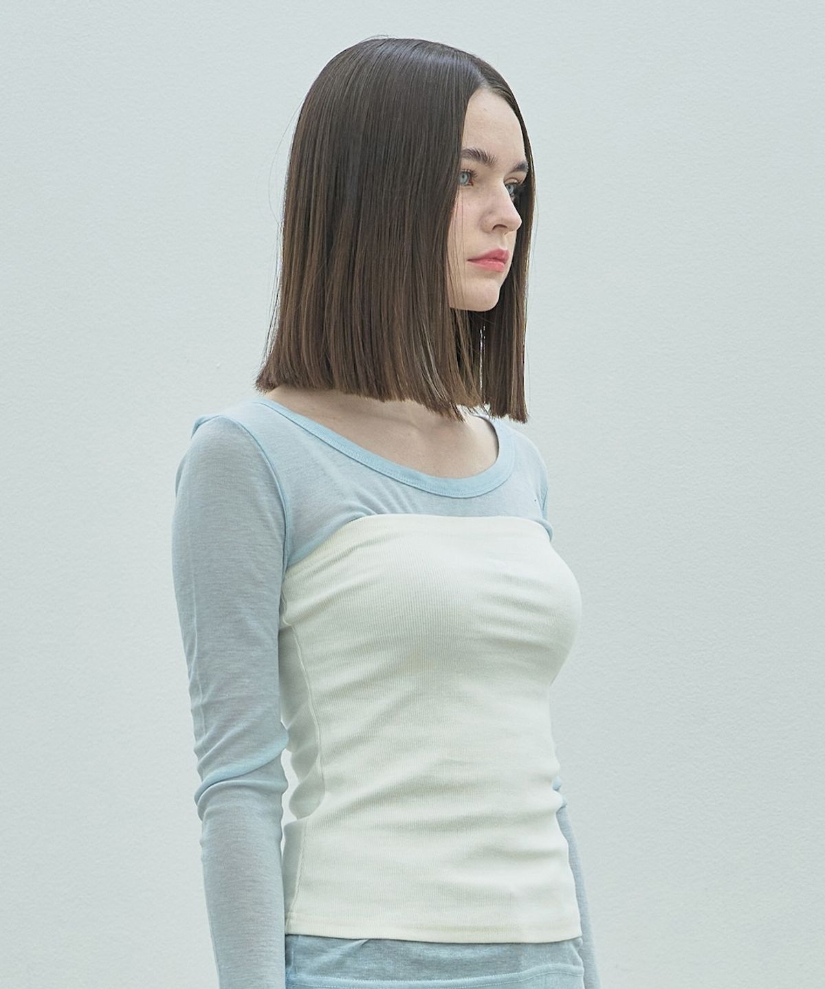 엘리오티(ELLIOTI) Buistier Top_Ivory