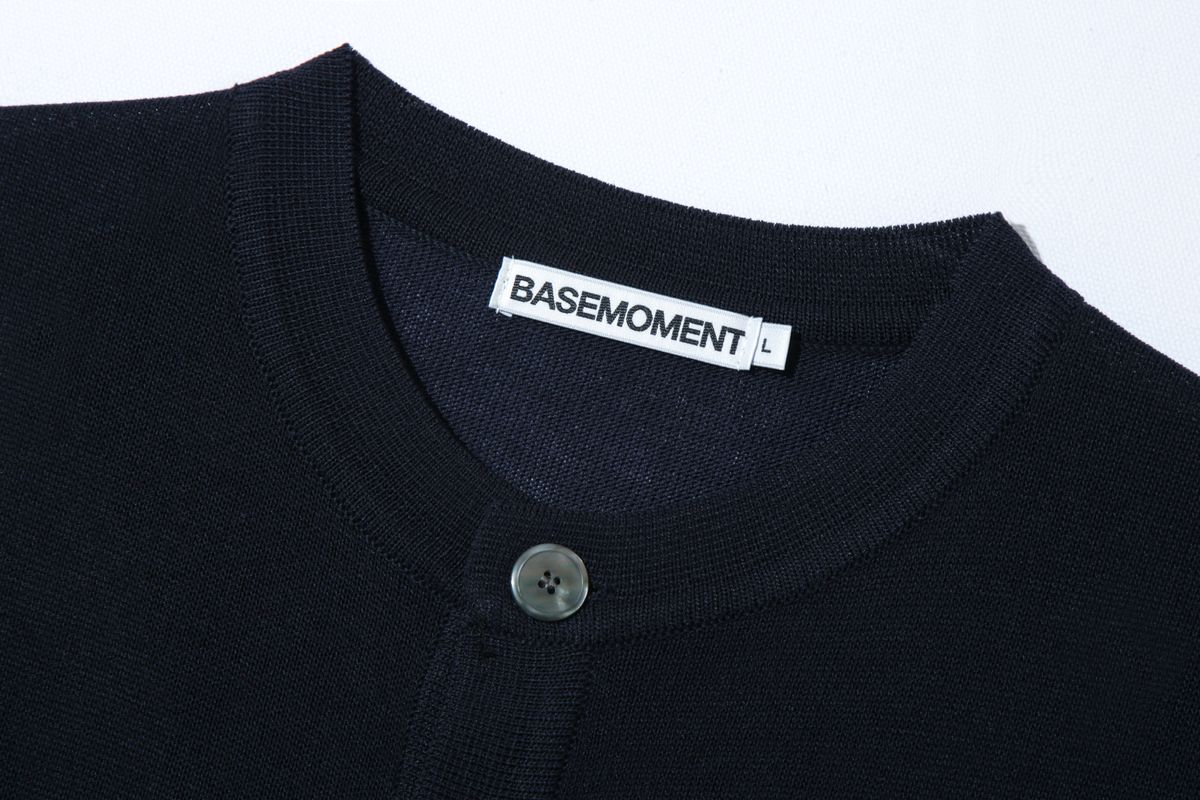 베이스모먼트(BASEMOMENT) 라운드넥 하프 니트 가디건 네이비