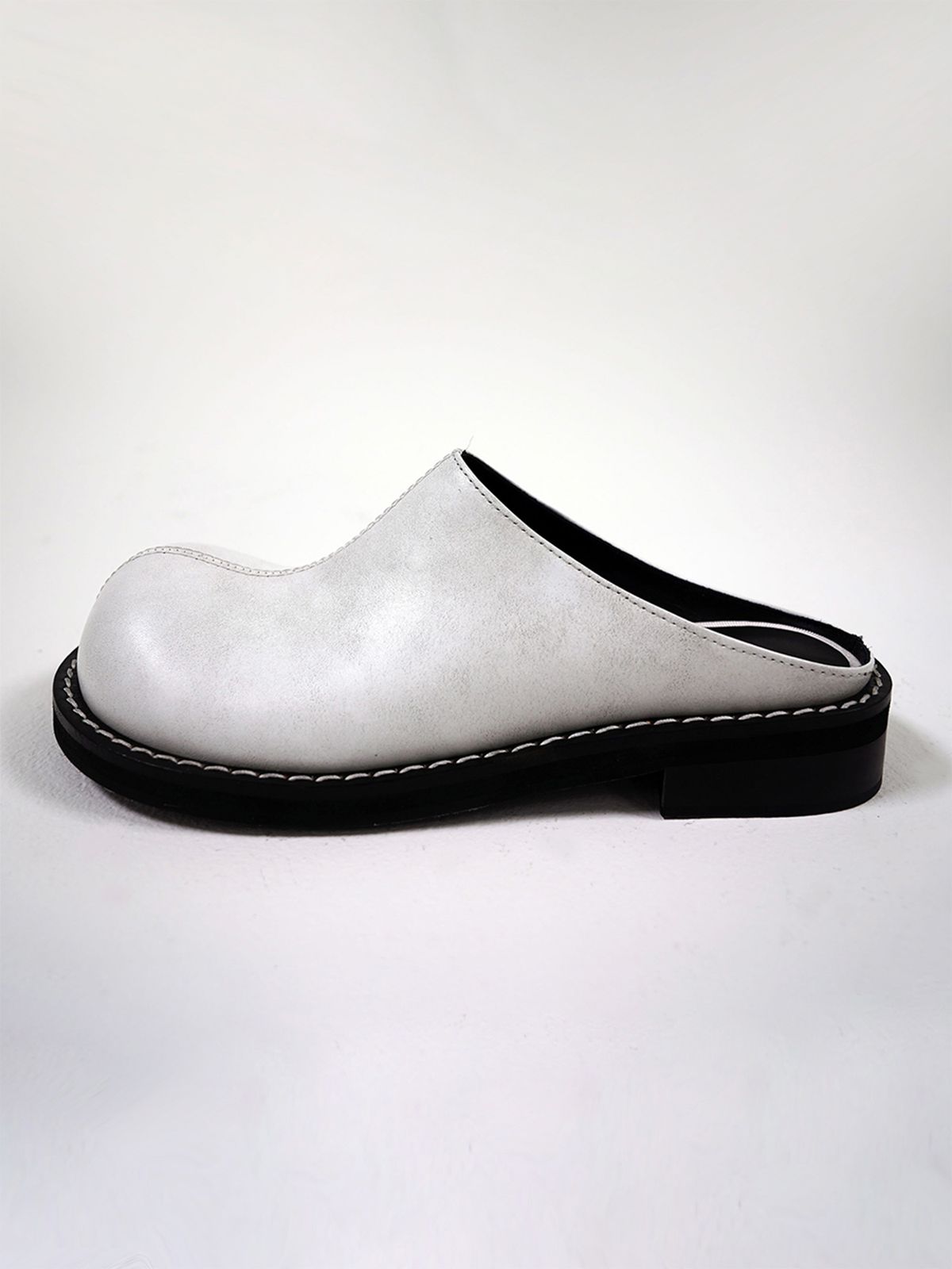 히푸(hippu) Mule Women [Damage White]