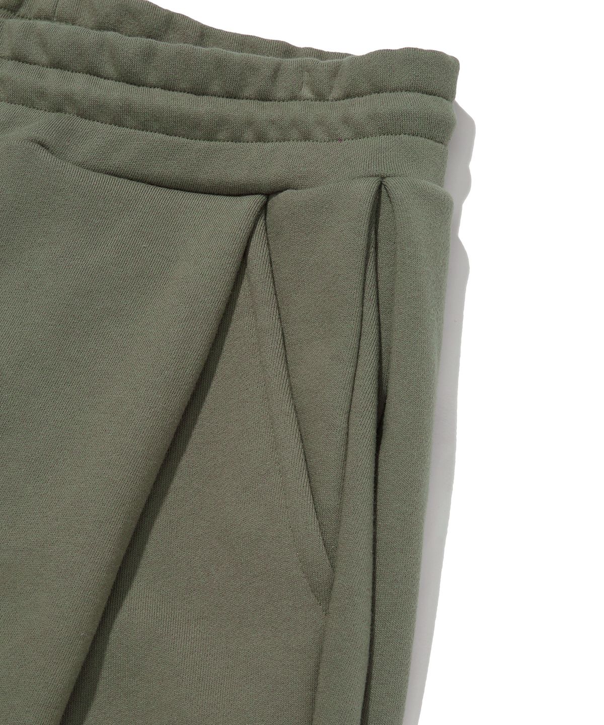 스웨이드(SUADE) TWO TUCK LONG PANTS [KHAKI]