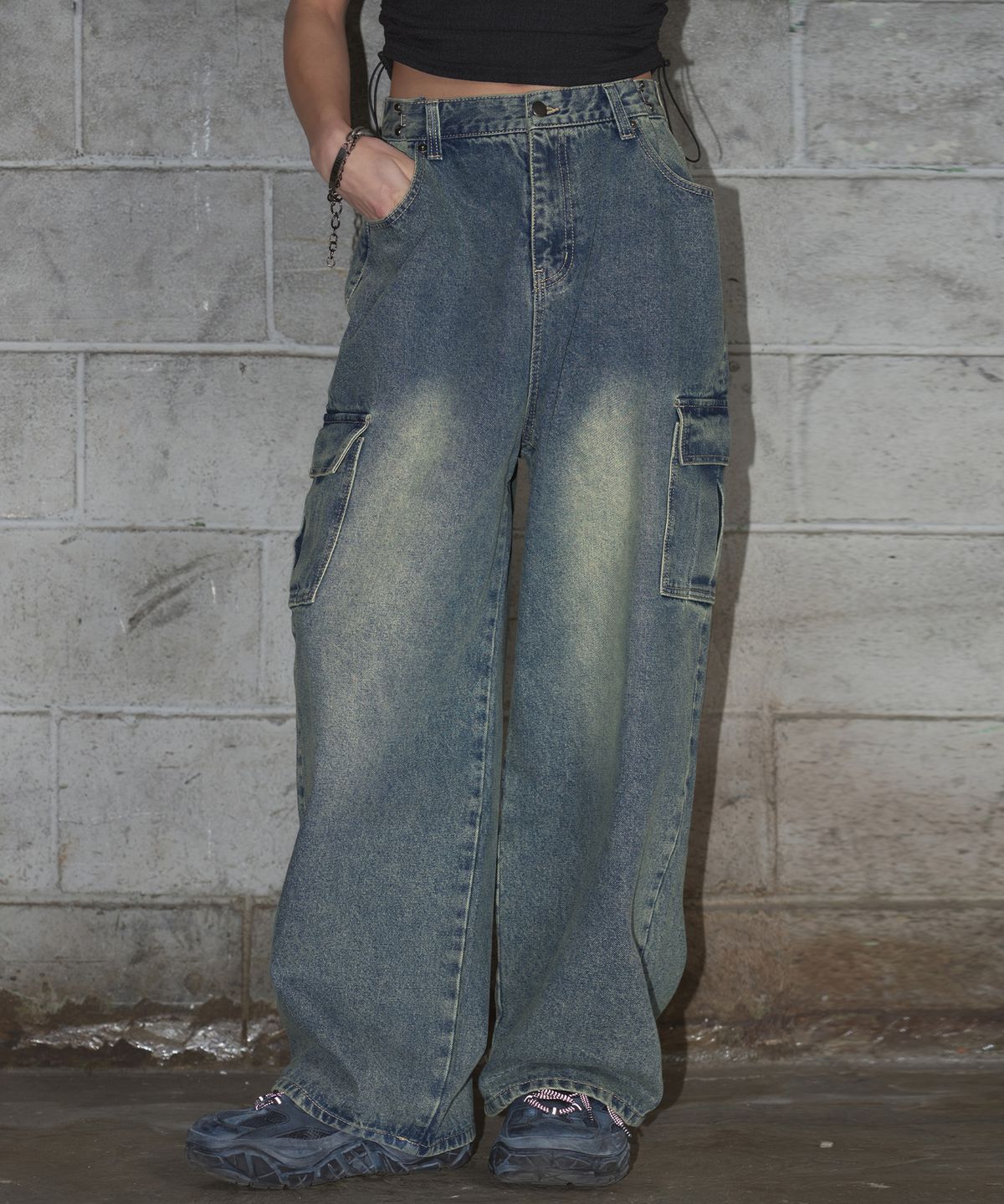 레더리(LEATHERY) 후크드 카고 데님 팬츠 [VINTAGE BLUE]
