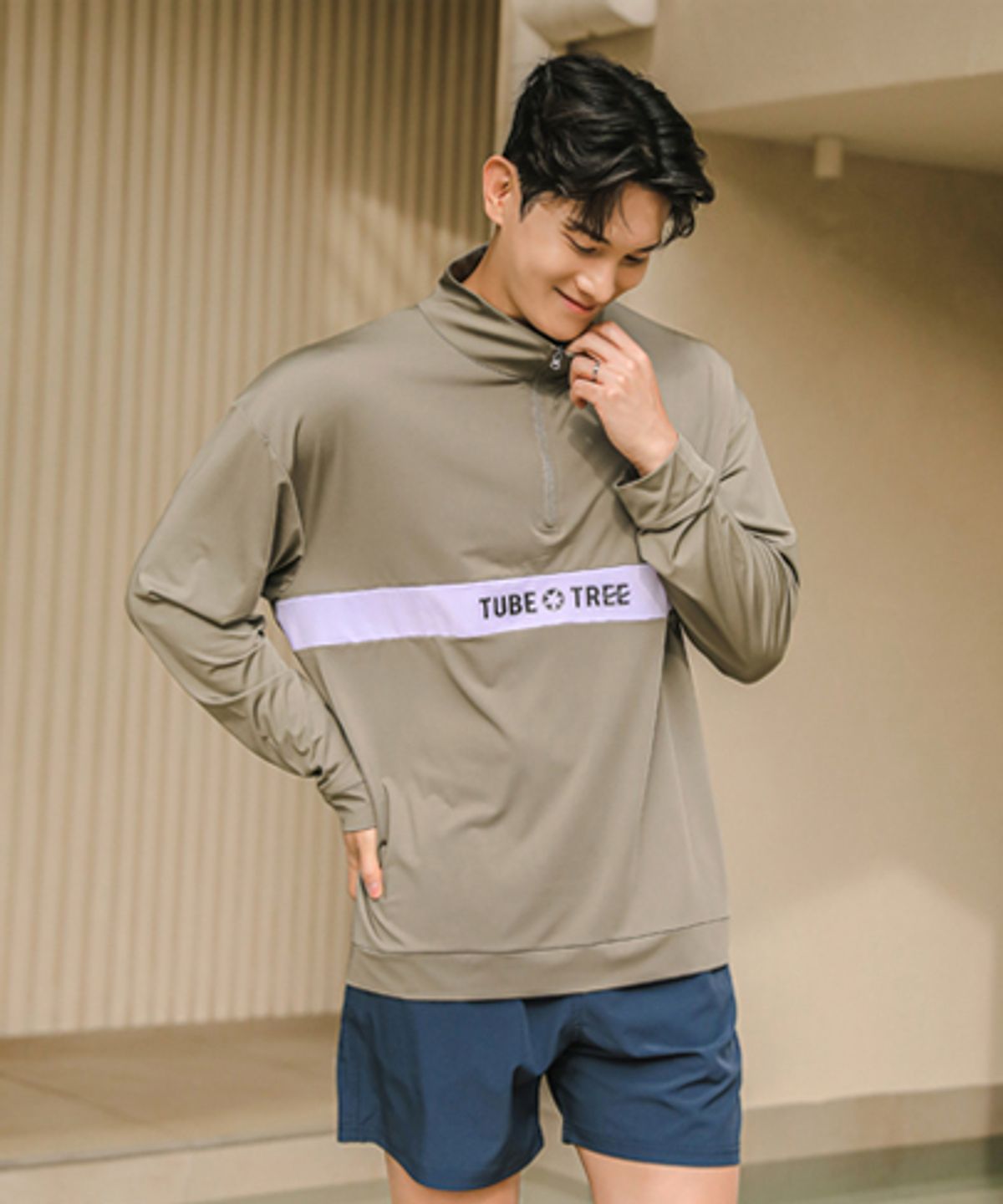 튜브트리(TUBE TREE) 남성용 루즈핏 아노락 반집업 래쉬가드 A722 올리브카키