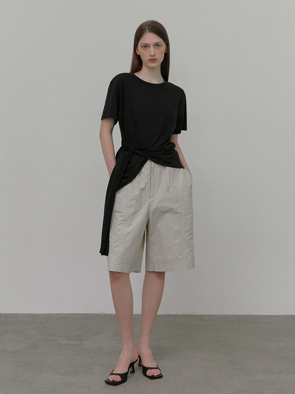 에트몽(ETMON) Tie Loose T-Shirt, Black