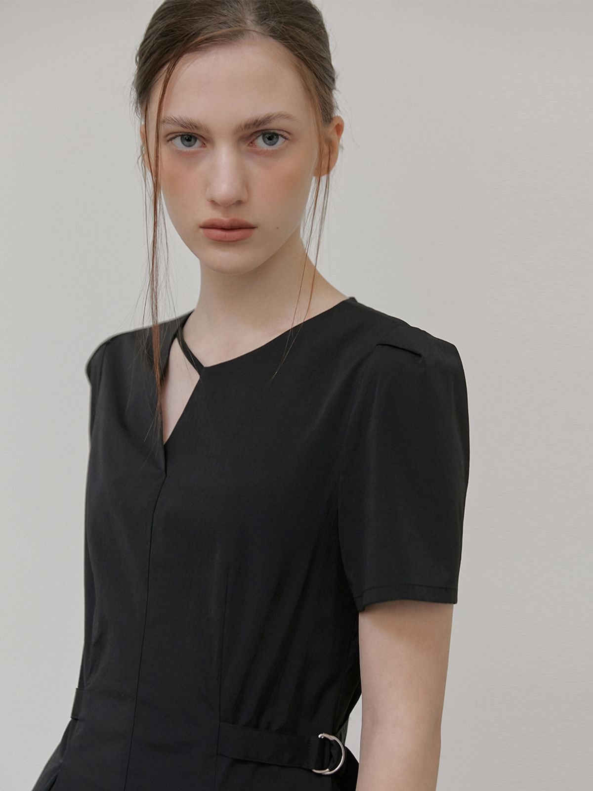 에트몽(ETMON) Neck Strap Belt Dress, Black