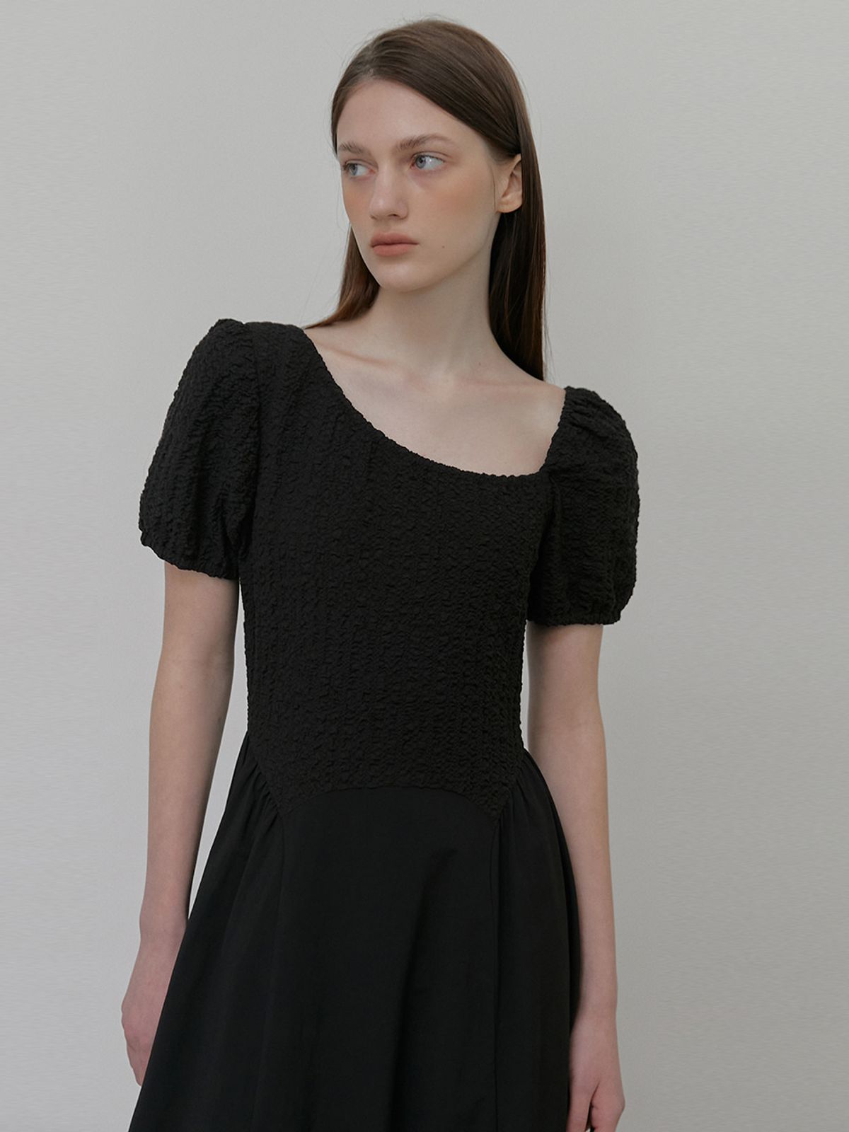 에트몽(ETMON) Texture Shirring Dress, Black