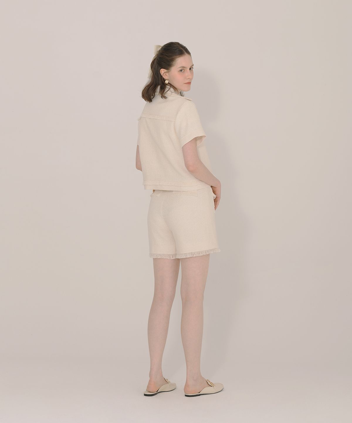 아이스가든에이오공팔(ICE GARDEN A.508) Fringe Detail Tweed Shorts