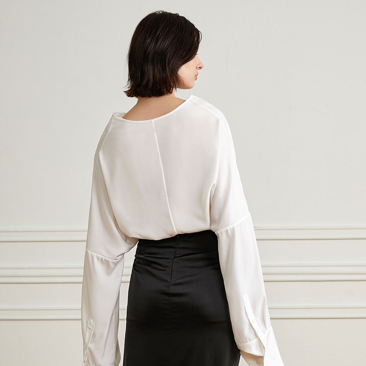 와이와이아이엠(YYIAM) YY_Big cuff one-line collar shirt