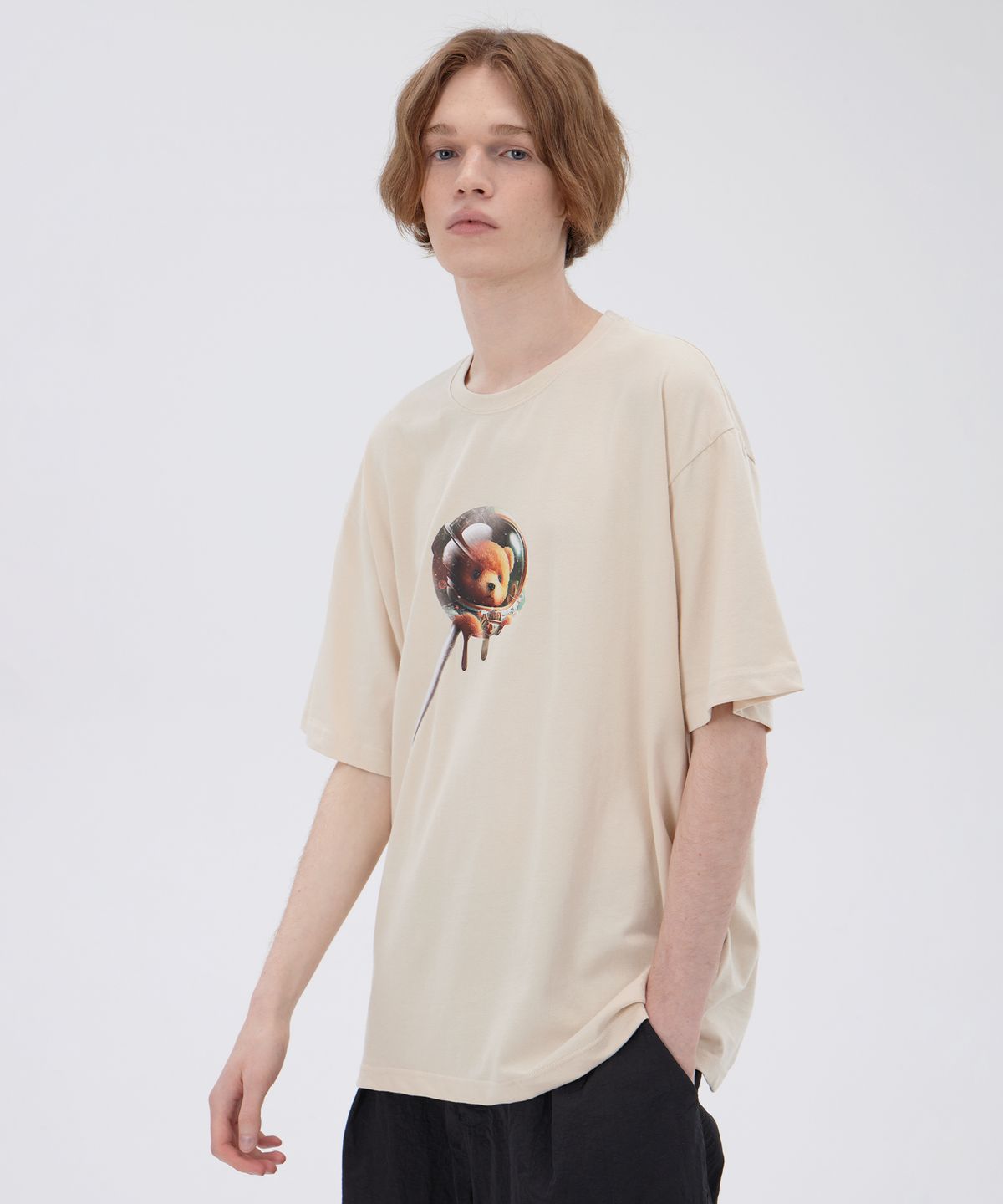 디스펑트(DYSFUNCT) BROWN BEAR CANDY T-SHIRT (CREAM)