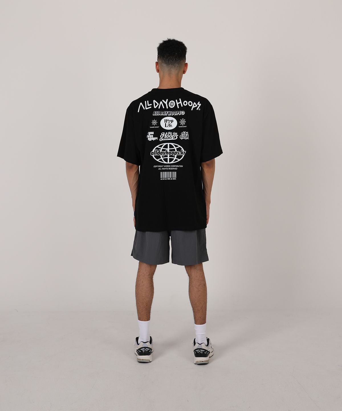 올데이훕스(ALL DAY HOOPS) 후프 S2 로고 반팔티 블랙