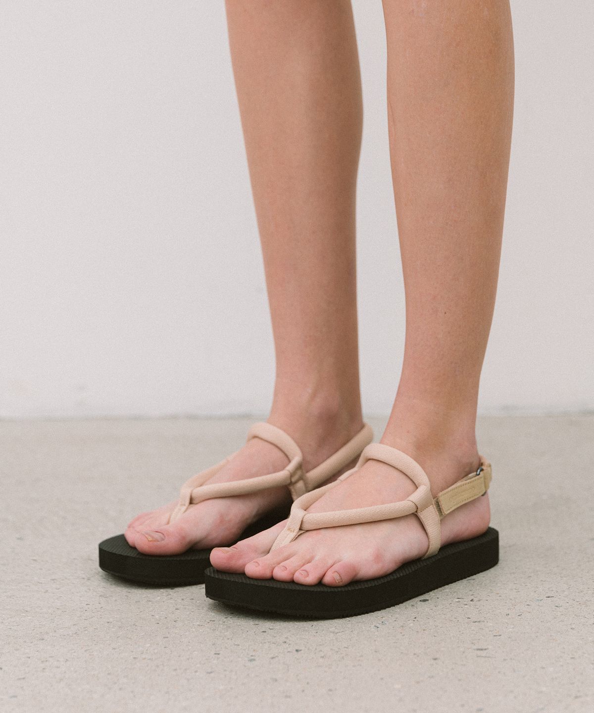 오니템포(OGNITEMPO) Plumpy Sandal [OT4S03BE]
