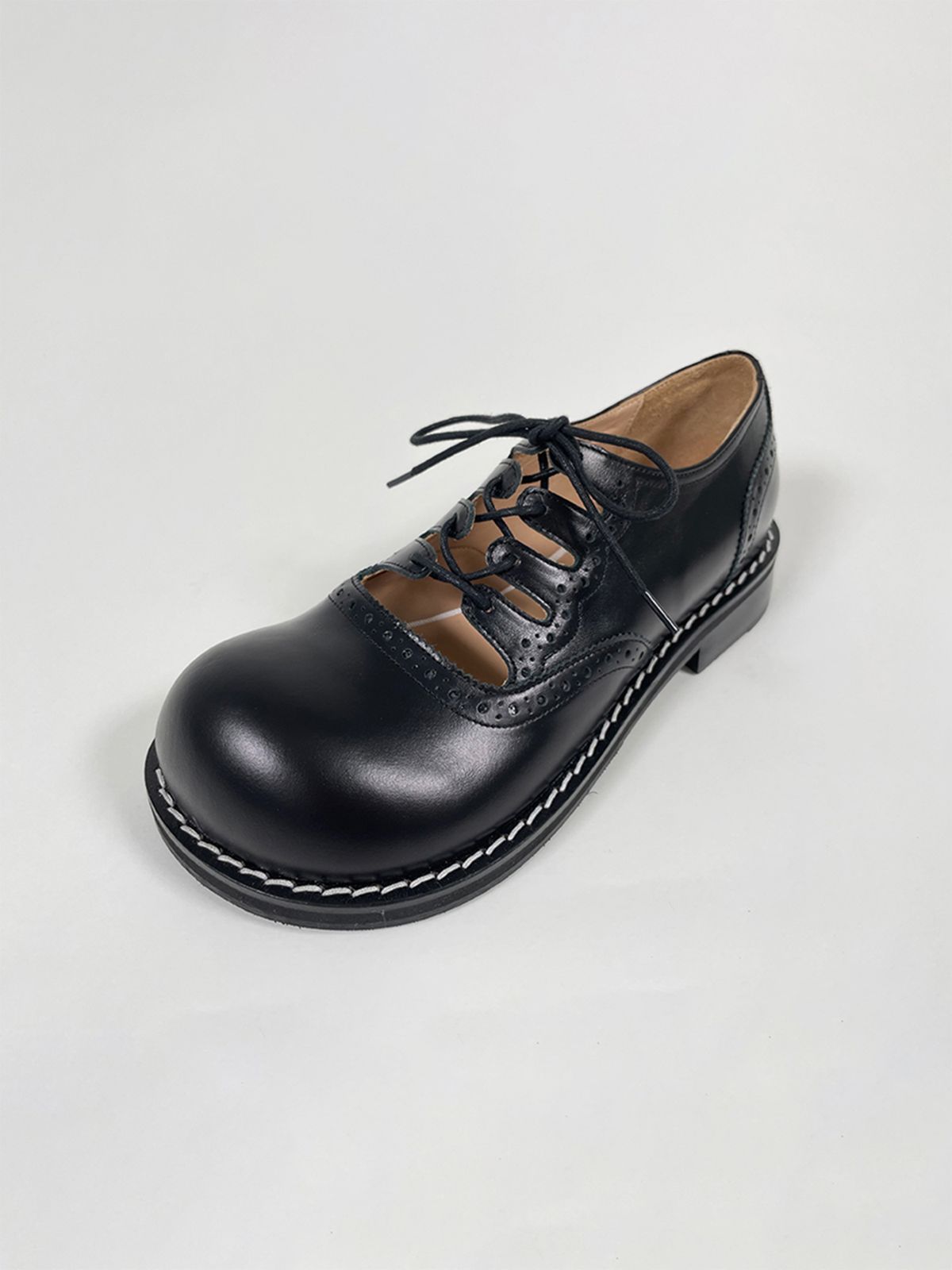 히푸(hippu) Gillie Shoes Women [Black]